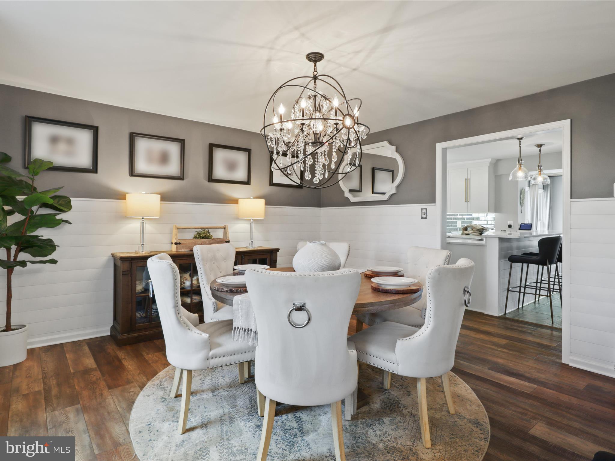 LAUREL GLEN - Residential