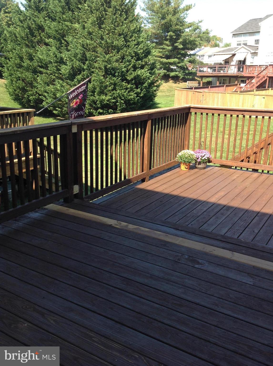 CONSTANT FRIENDSHIP - Residential