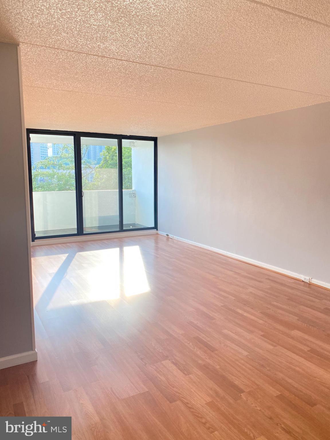 HIGHPOINTE - Residential Lease