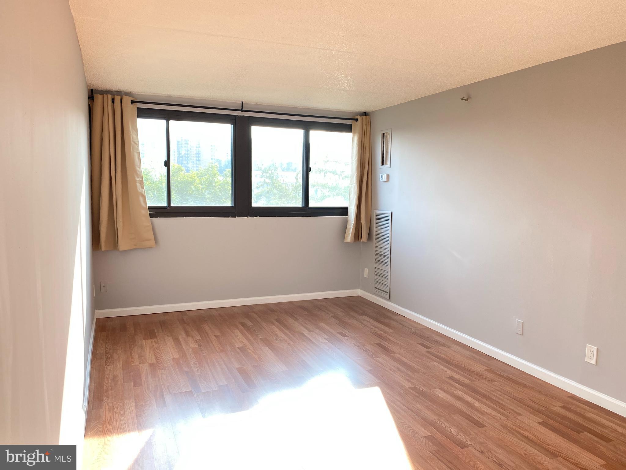 HIGHPOINTE - Residential Lease