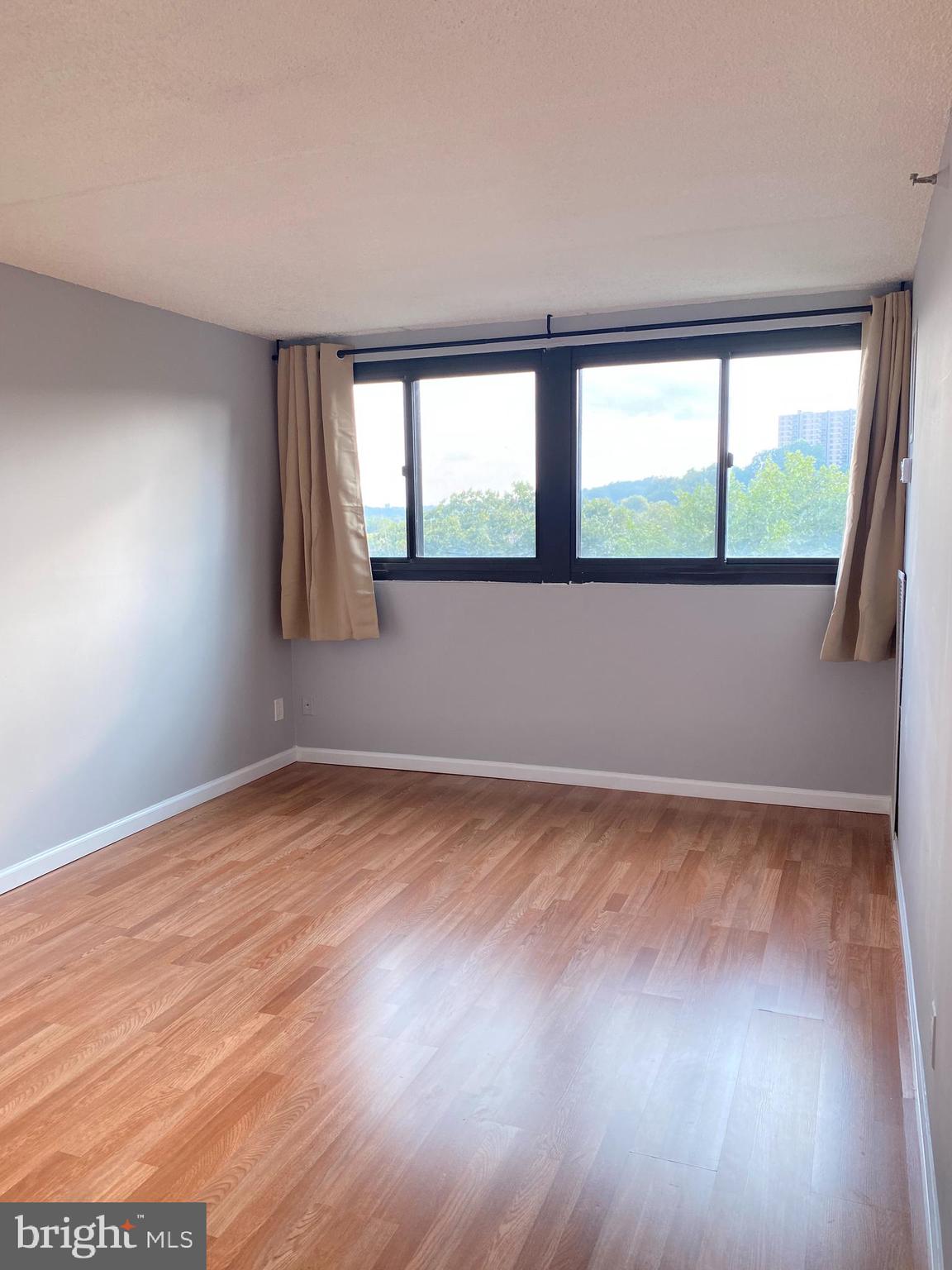 HIGHPOINTE - Residential Lease