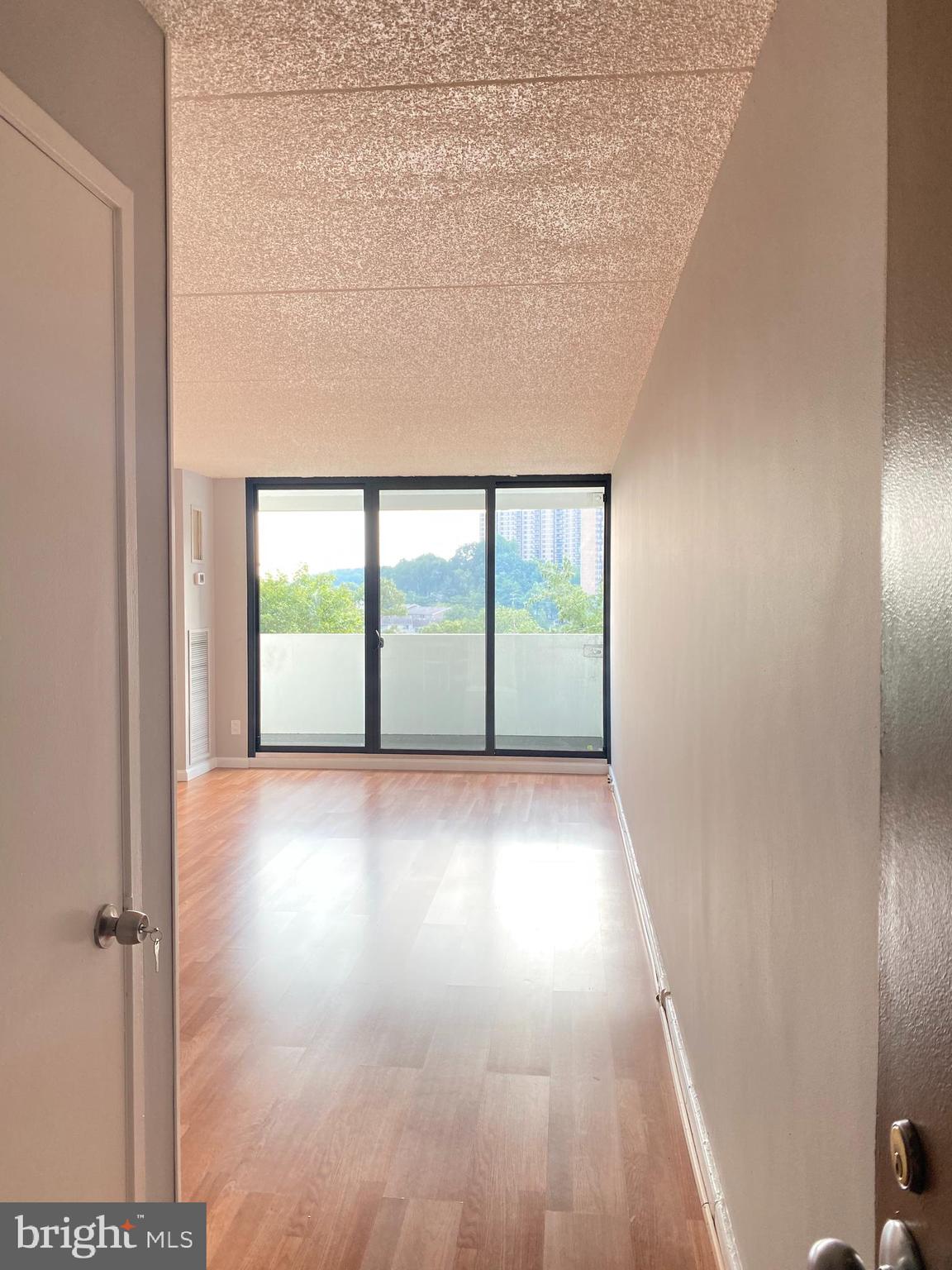 HIGHPOINTE - Residential Lease