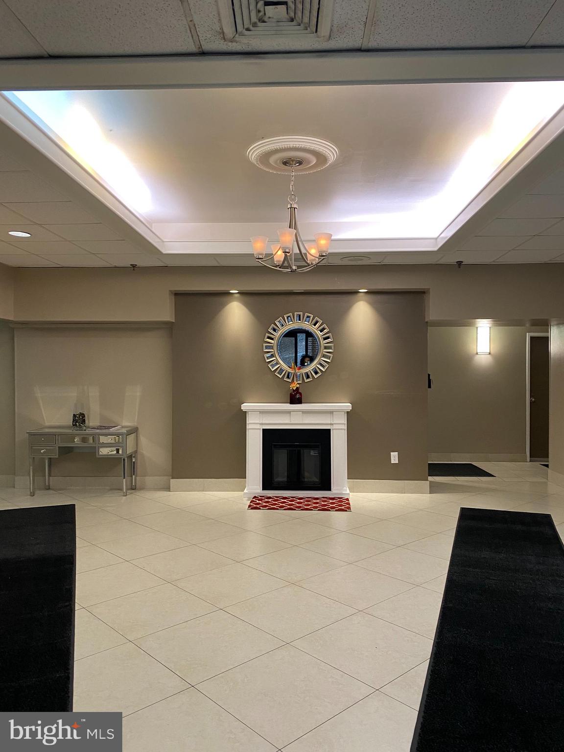 HIGHPOINTE - Residential Lease