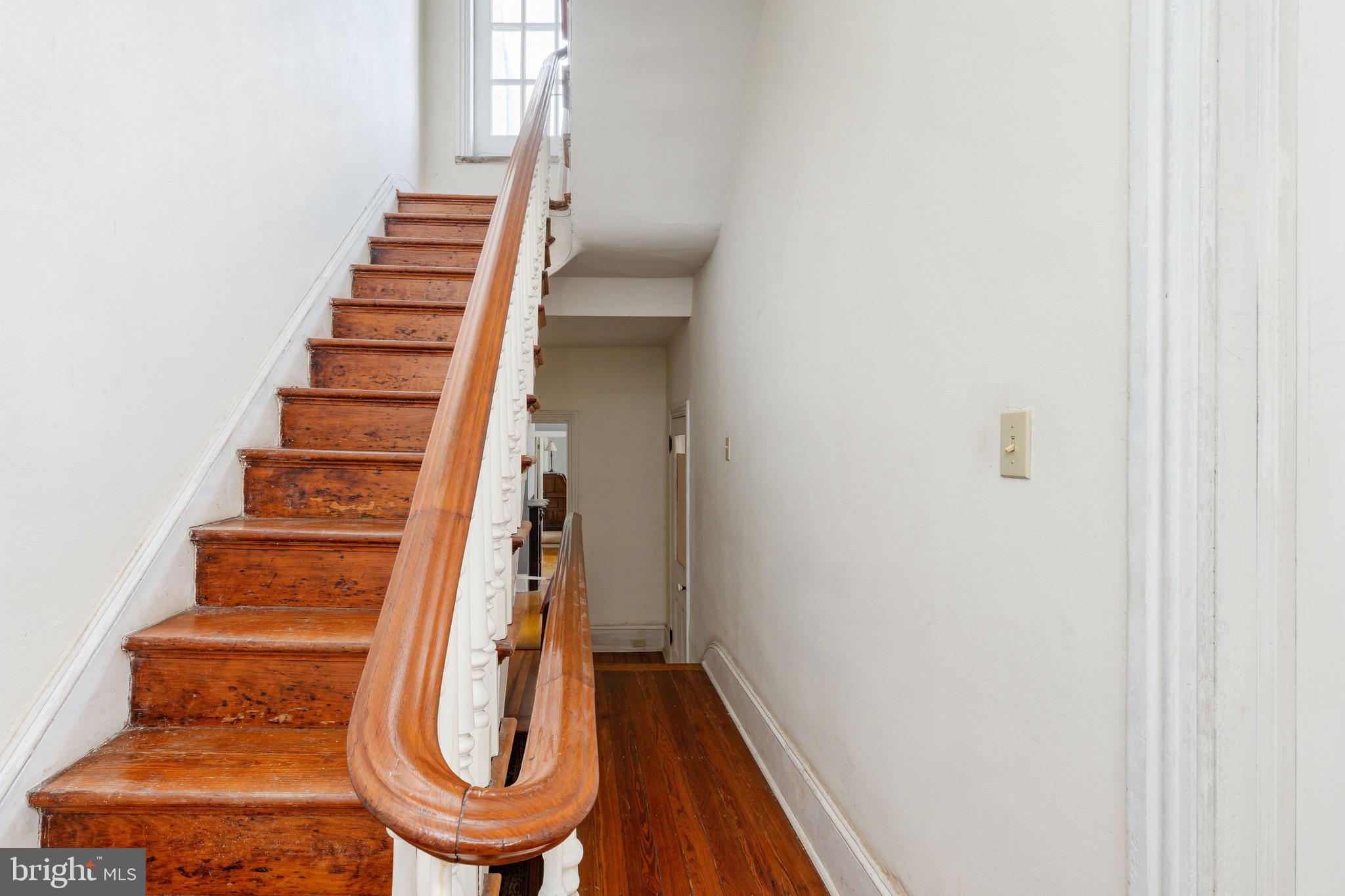 SOCIETY HILL - Residential