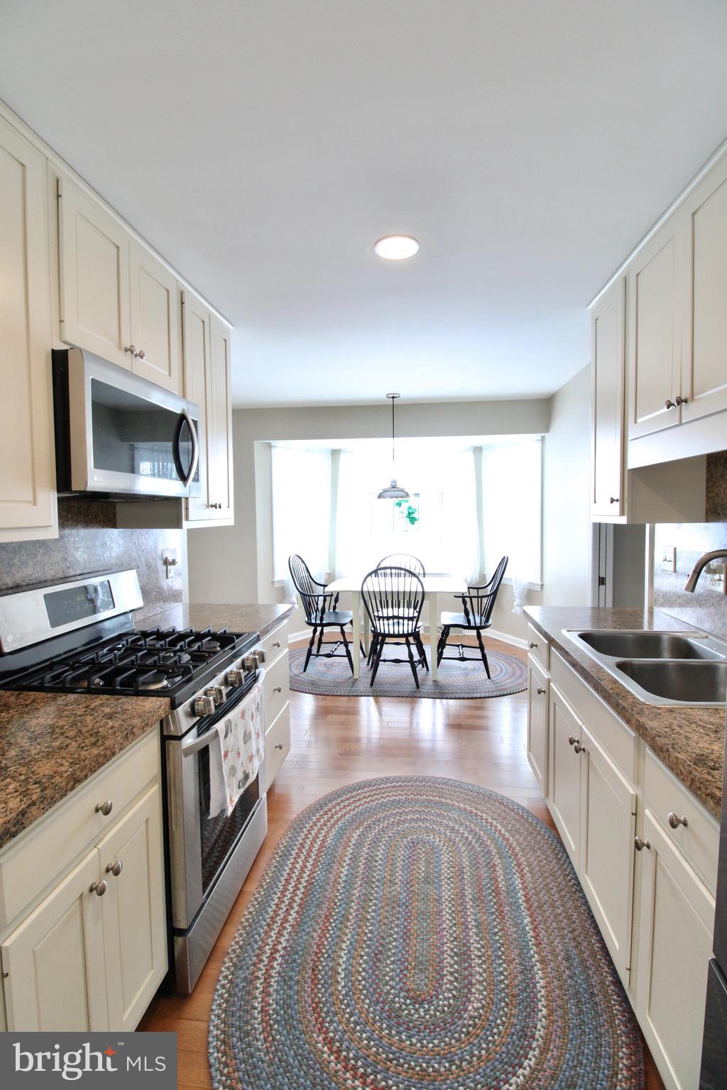 SILVER HEIGHTS - Residential