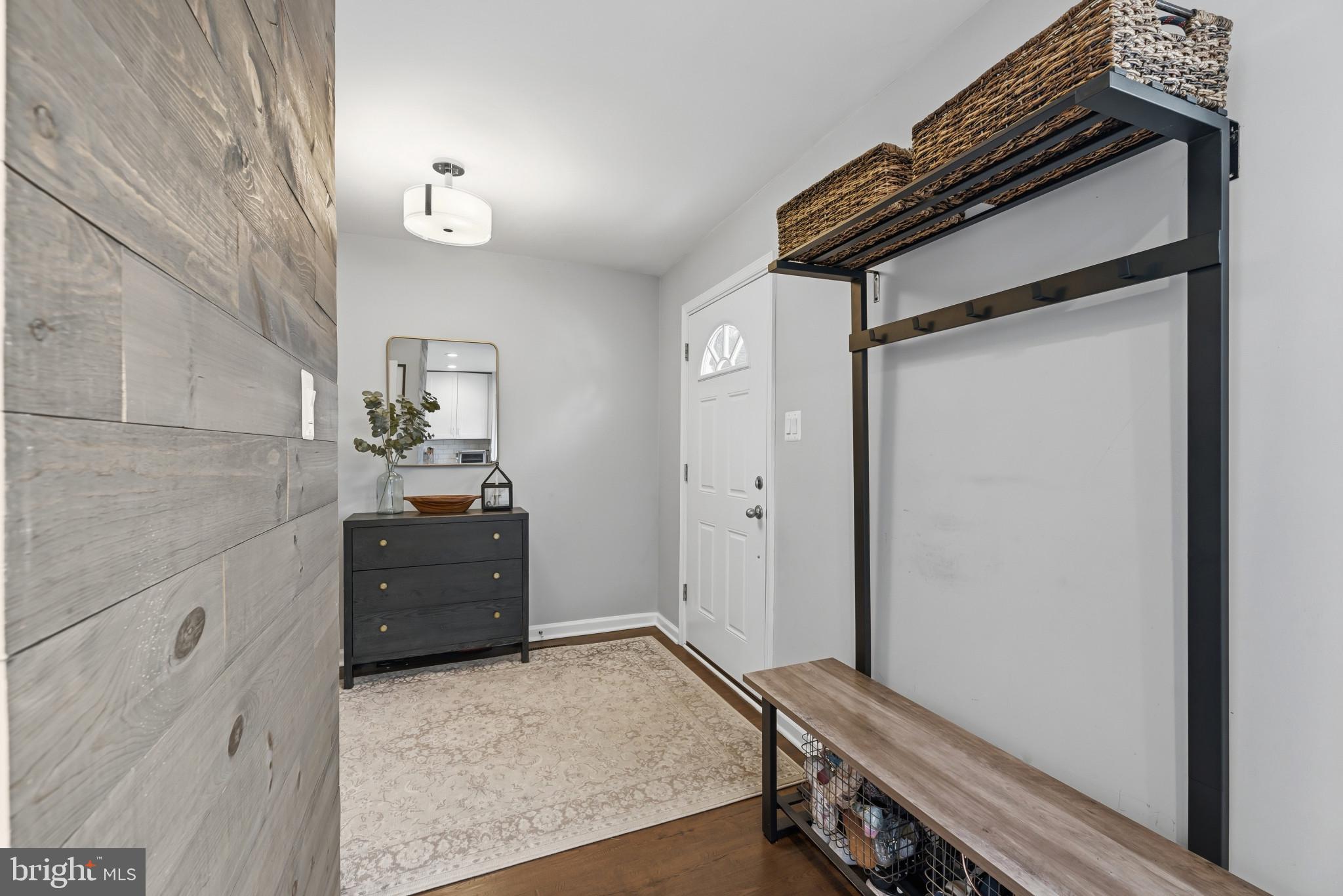 CROFTON MEADOWS - Residential