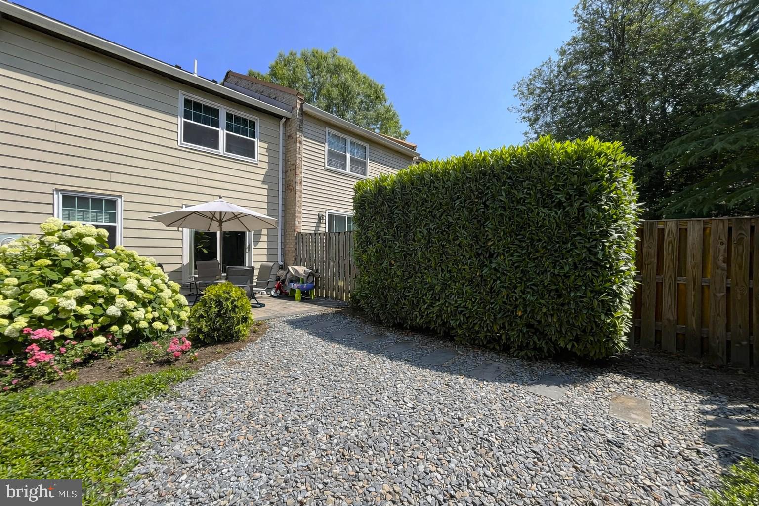 CROFTON MEADOWS - Residential