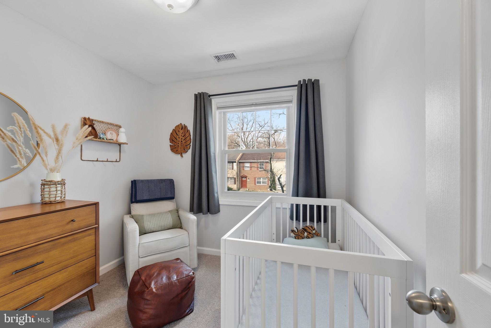 CROFTON MEADOWS - Residential