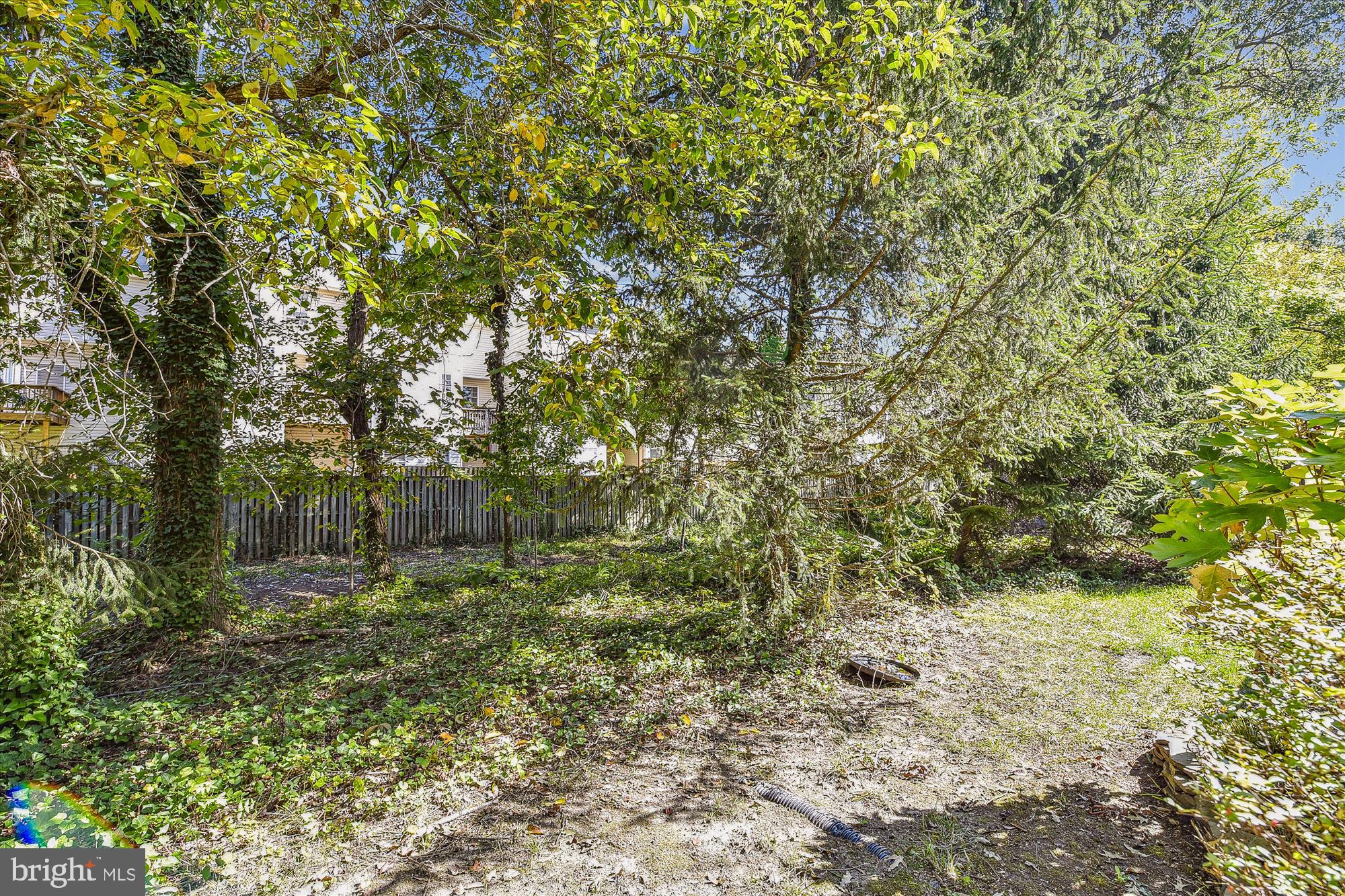 SOUTH RIVER COLONY - Residential