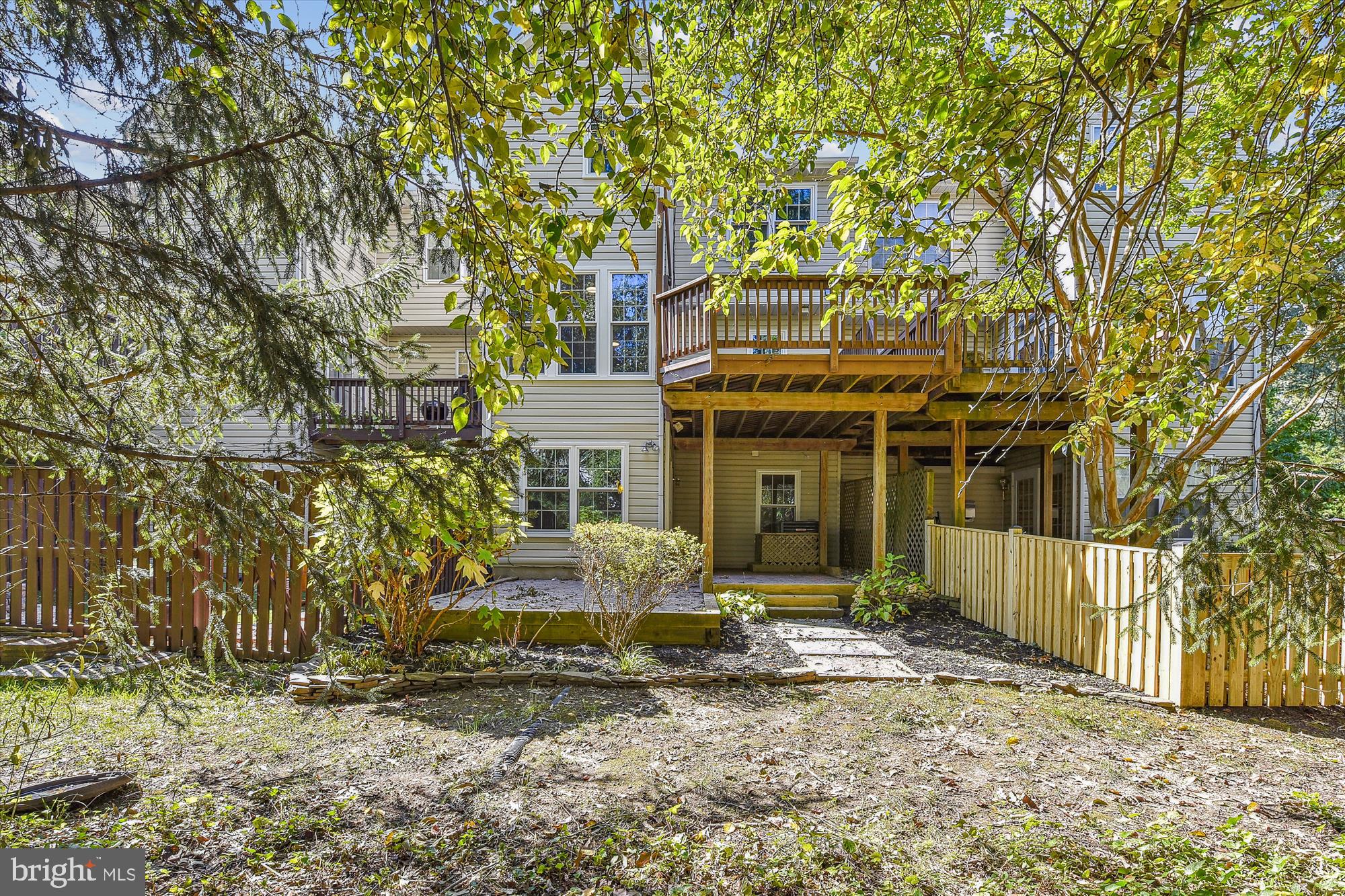 SOUTH RIVER COLONY - Residential