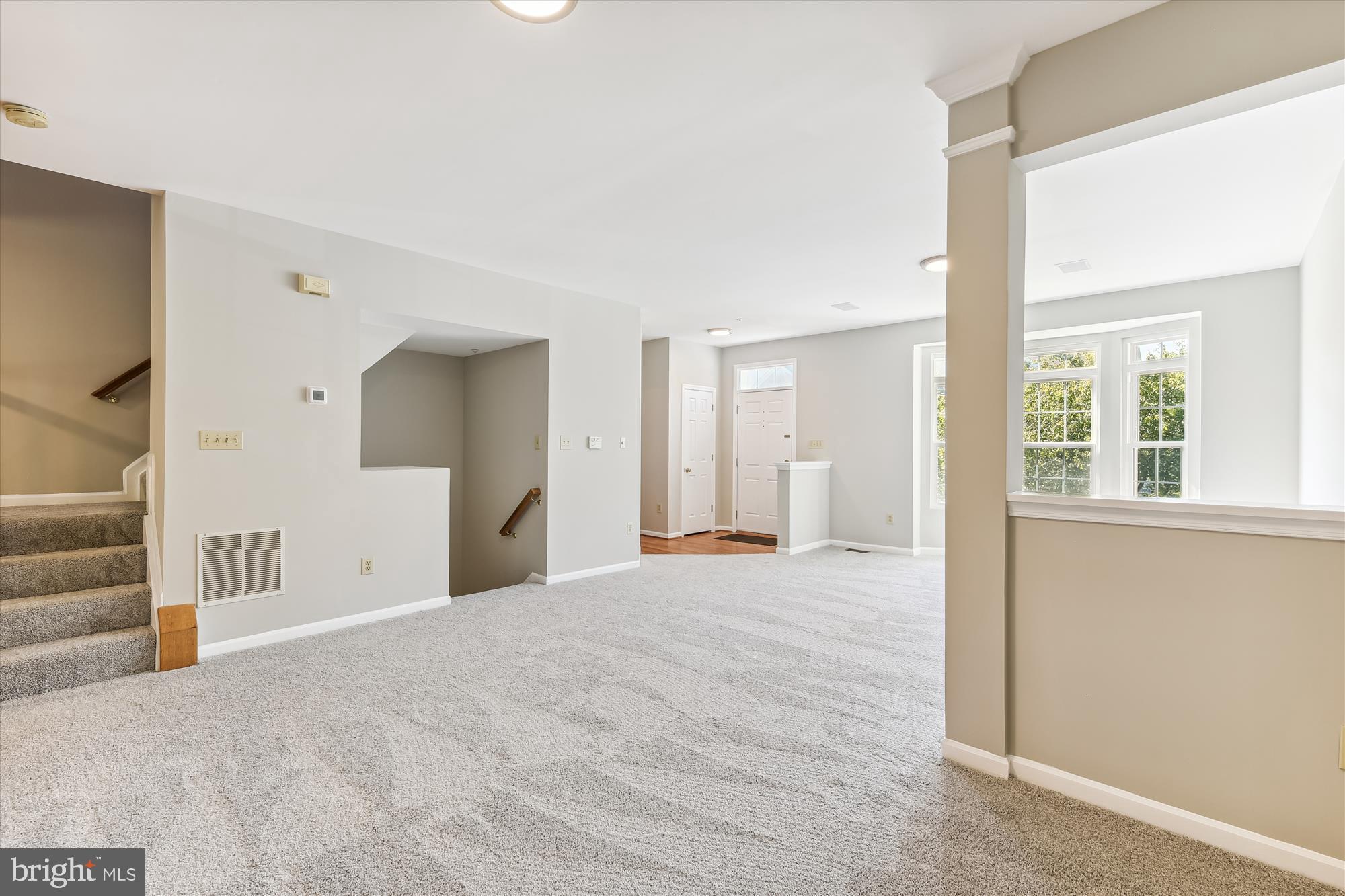 SOUTH RIVER COLONY - Residential