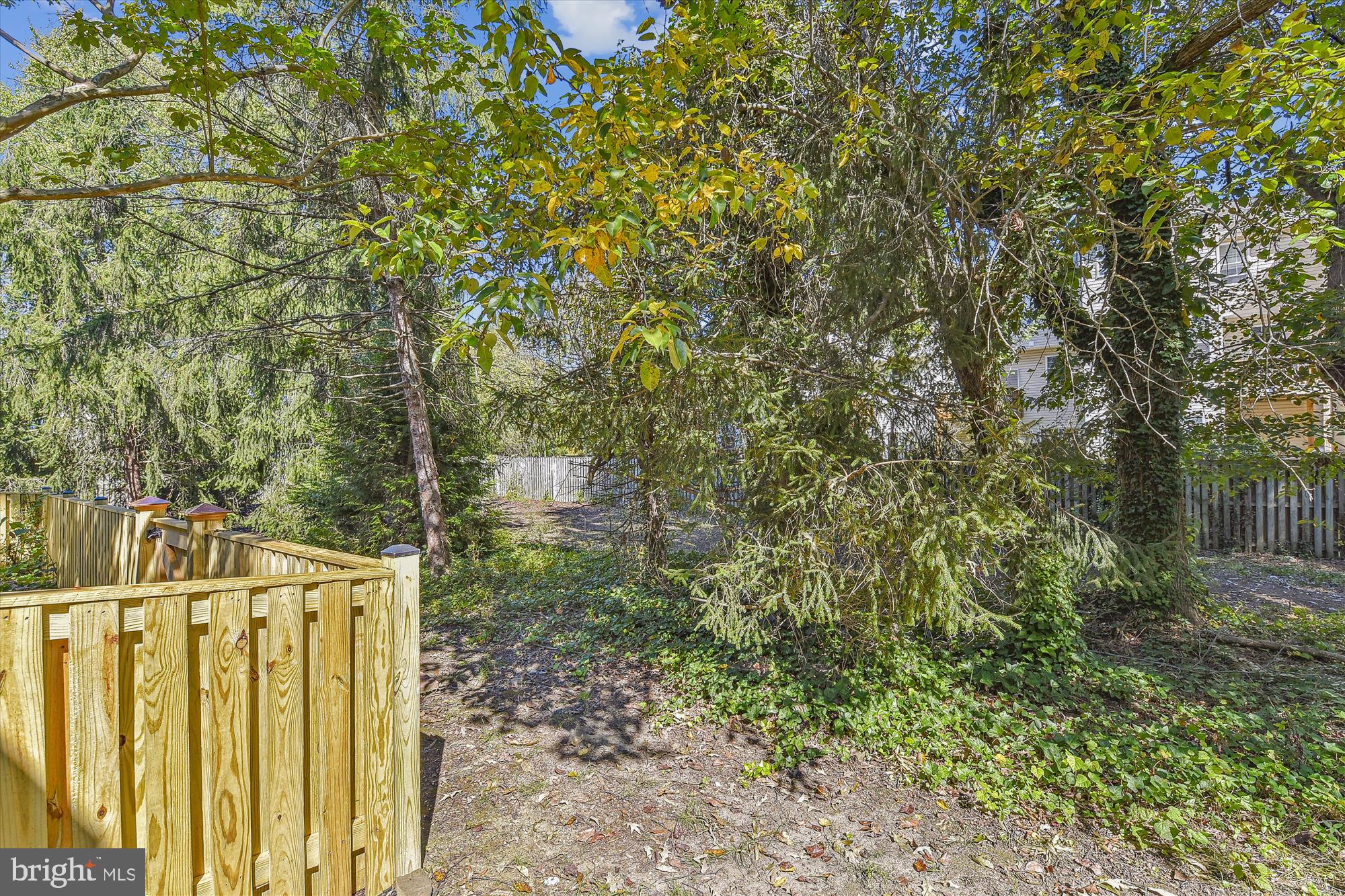 SOUTH RIVER COLONY - Residential