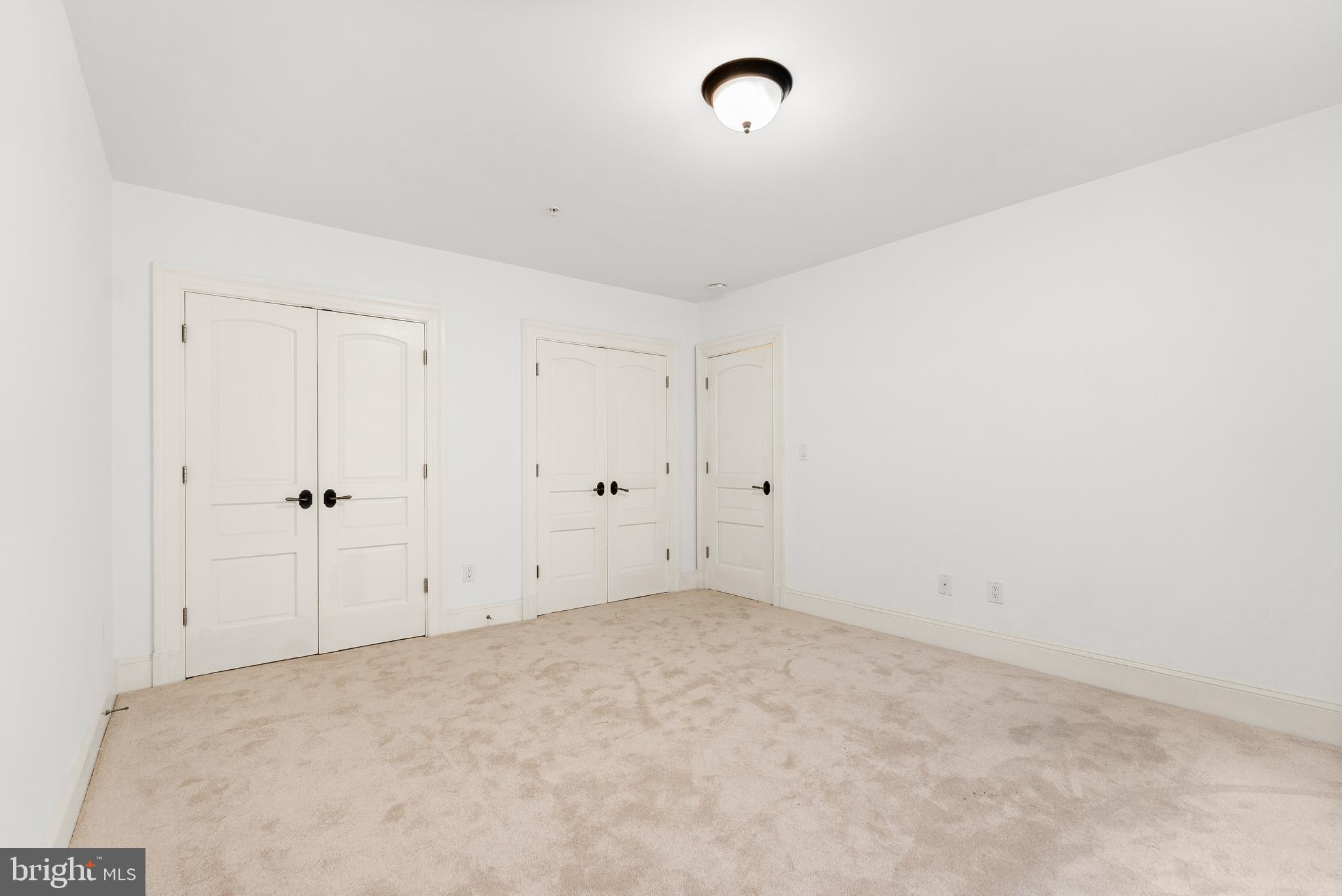 CLEVELAND PARK - Residential