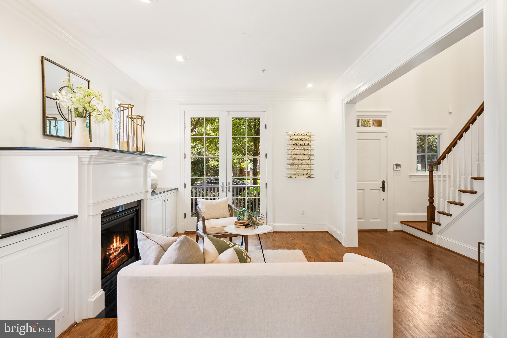 CLEVELAND PARK - Residential