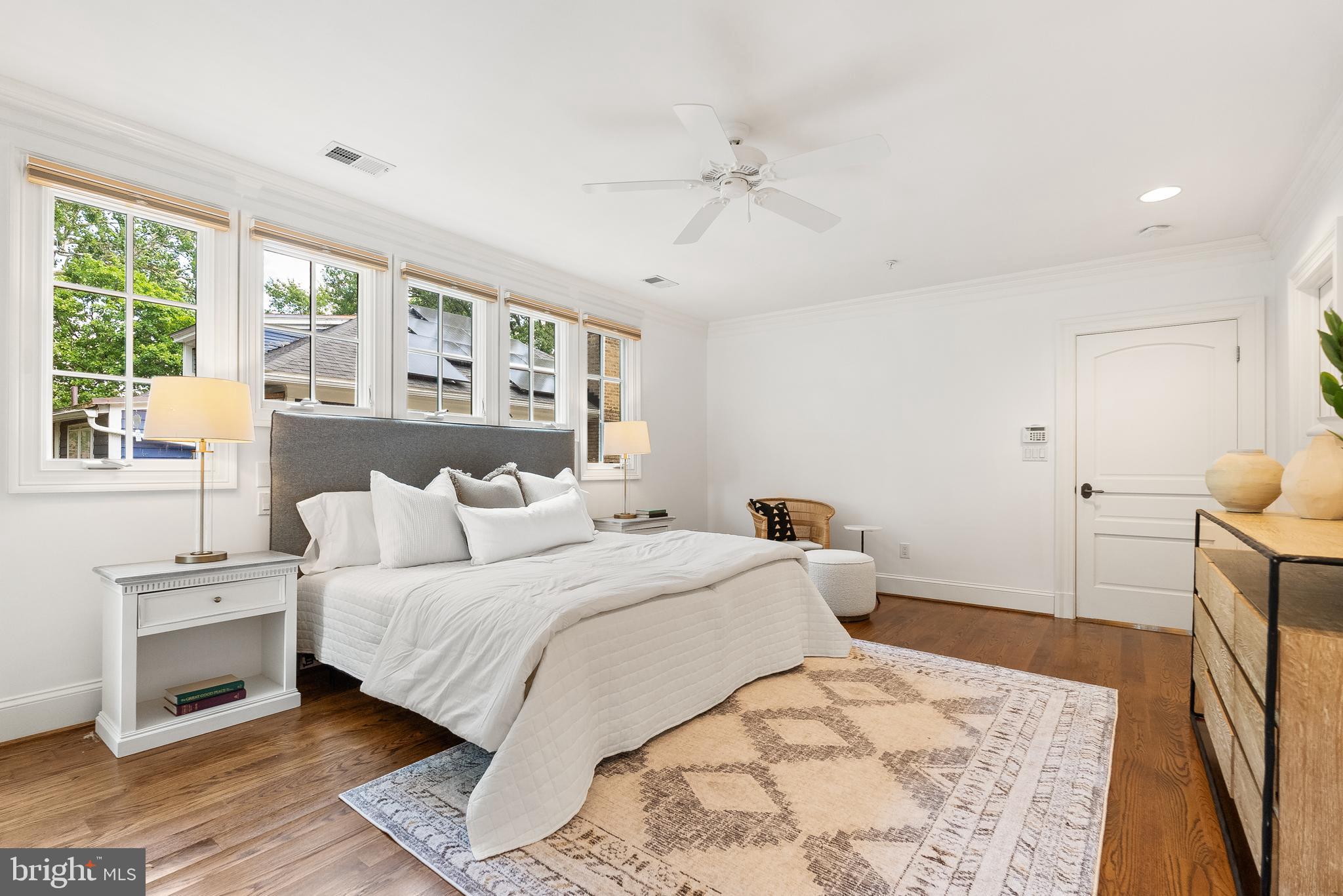 CLEVELAND PARK - Residential