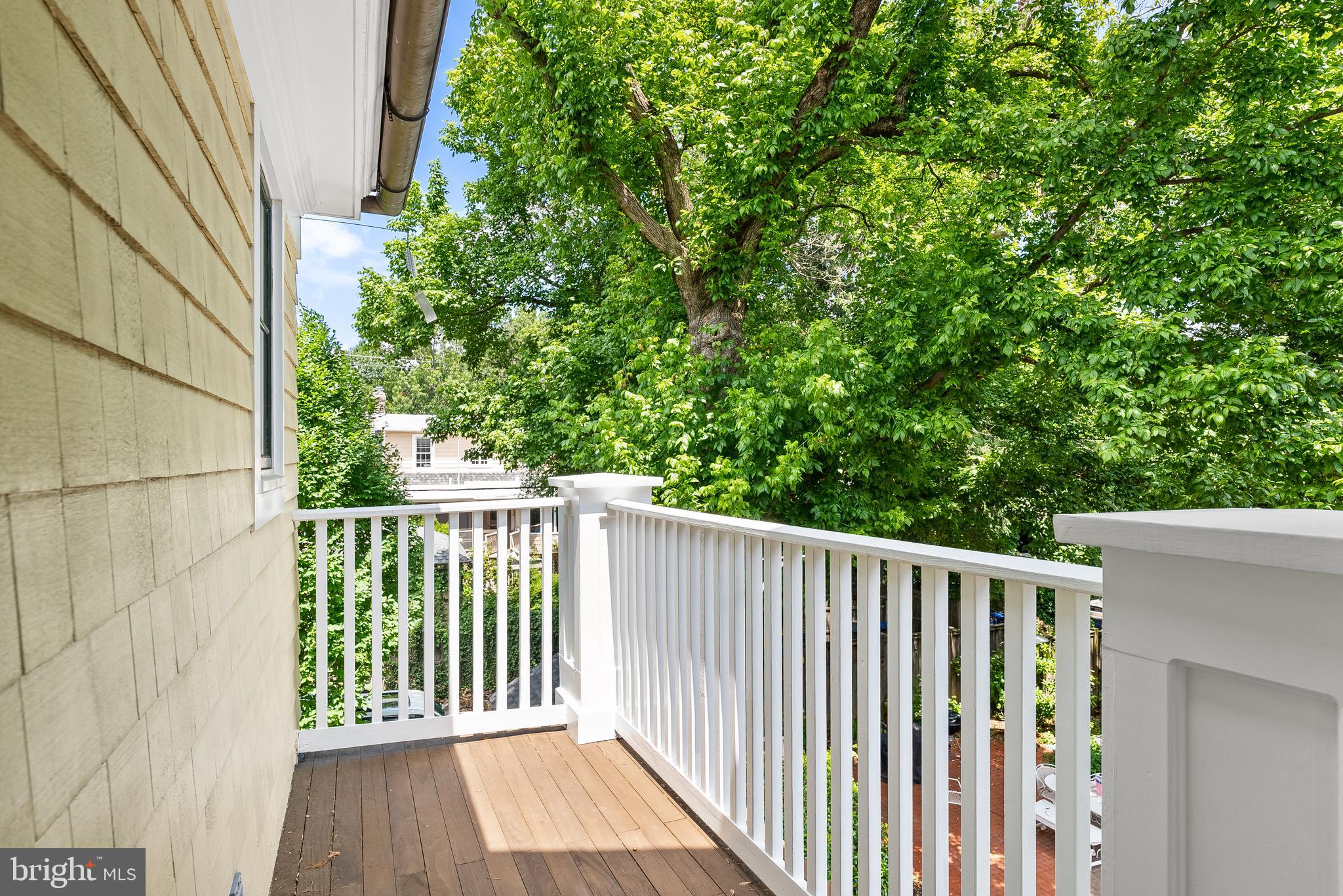 CLEVELAND PARK - Residential