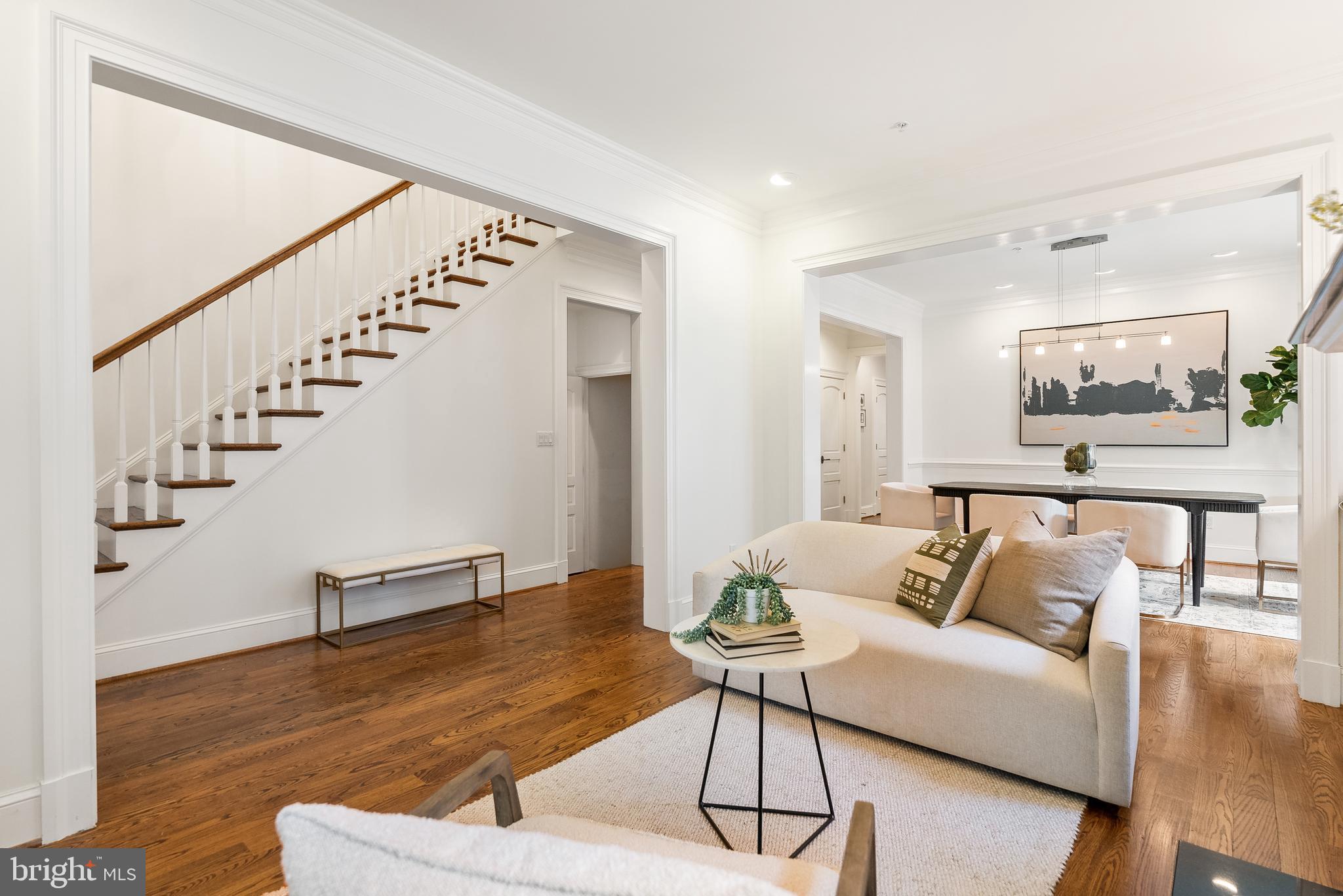 CLEVELAND PARK - Residential