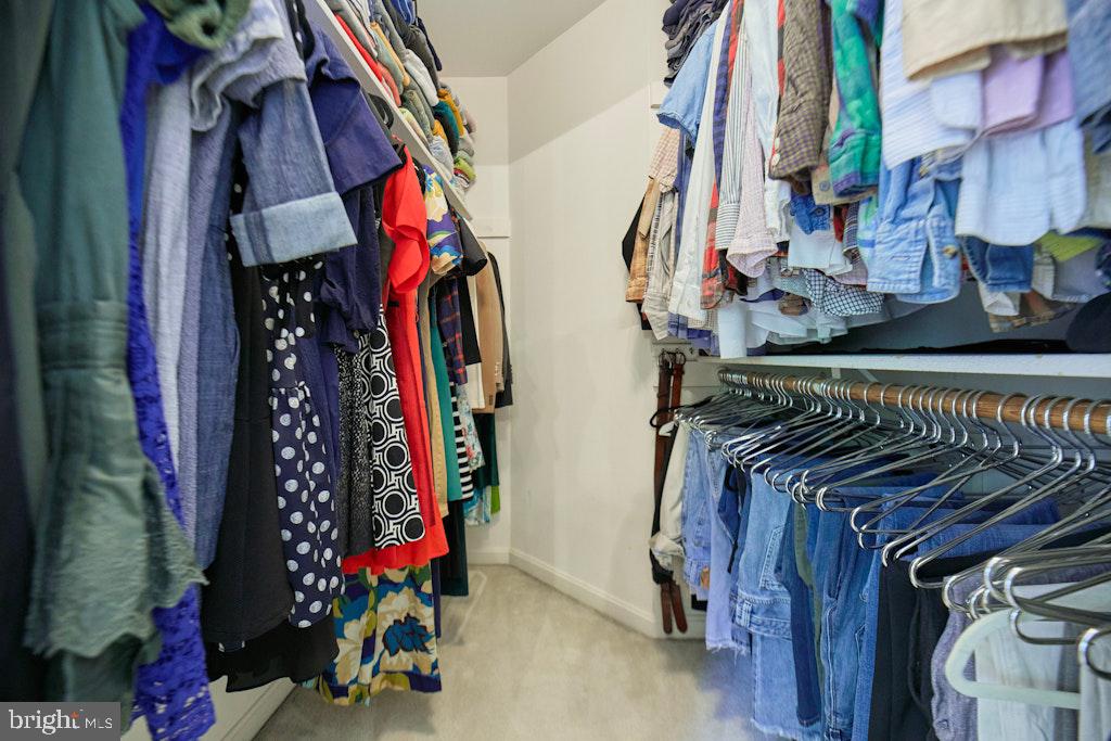 POTOMAC LAKES - Residential