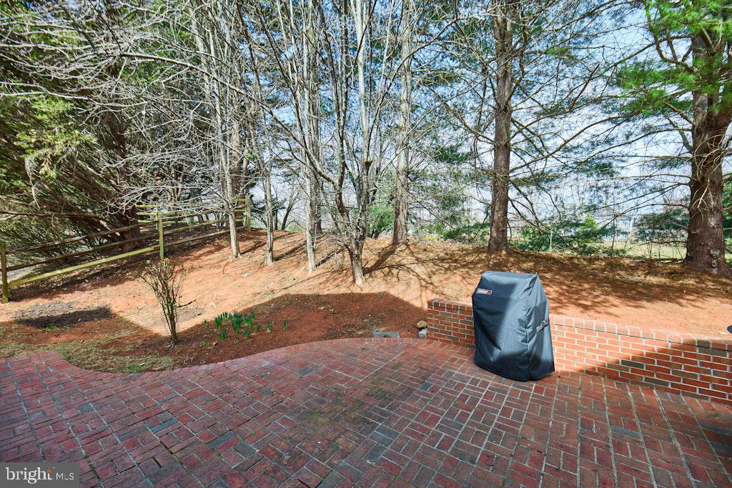 POTOMAC LAKES - Residential