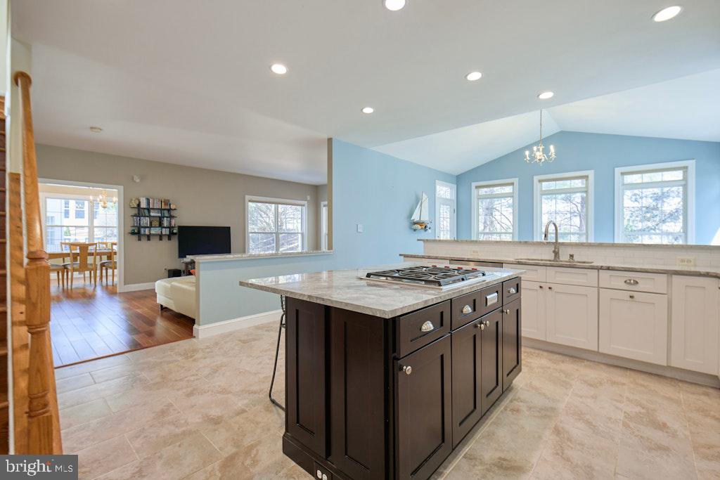 POTOMAC LAKES - Residential