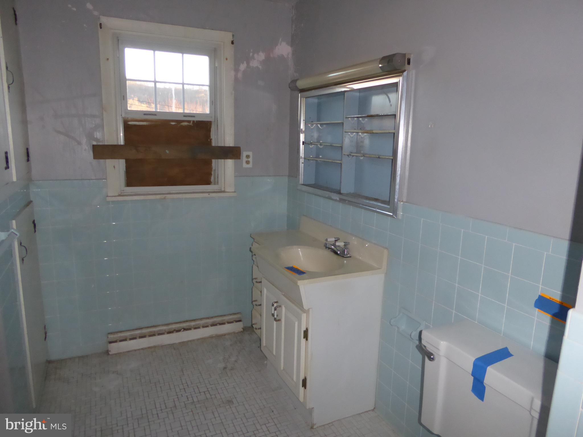 HAWTHORN HEIGHTS - Residential