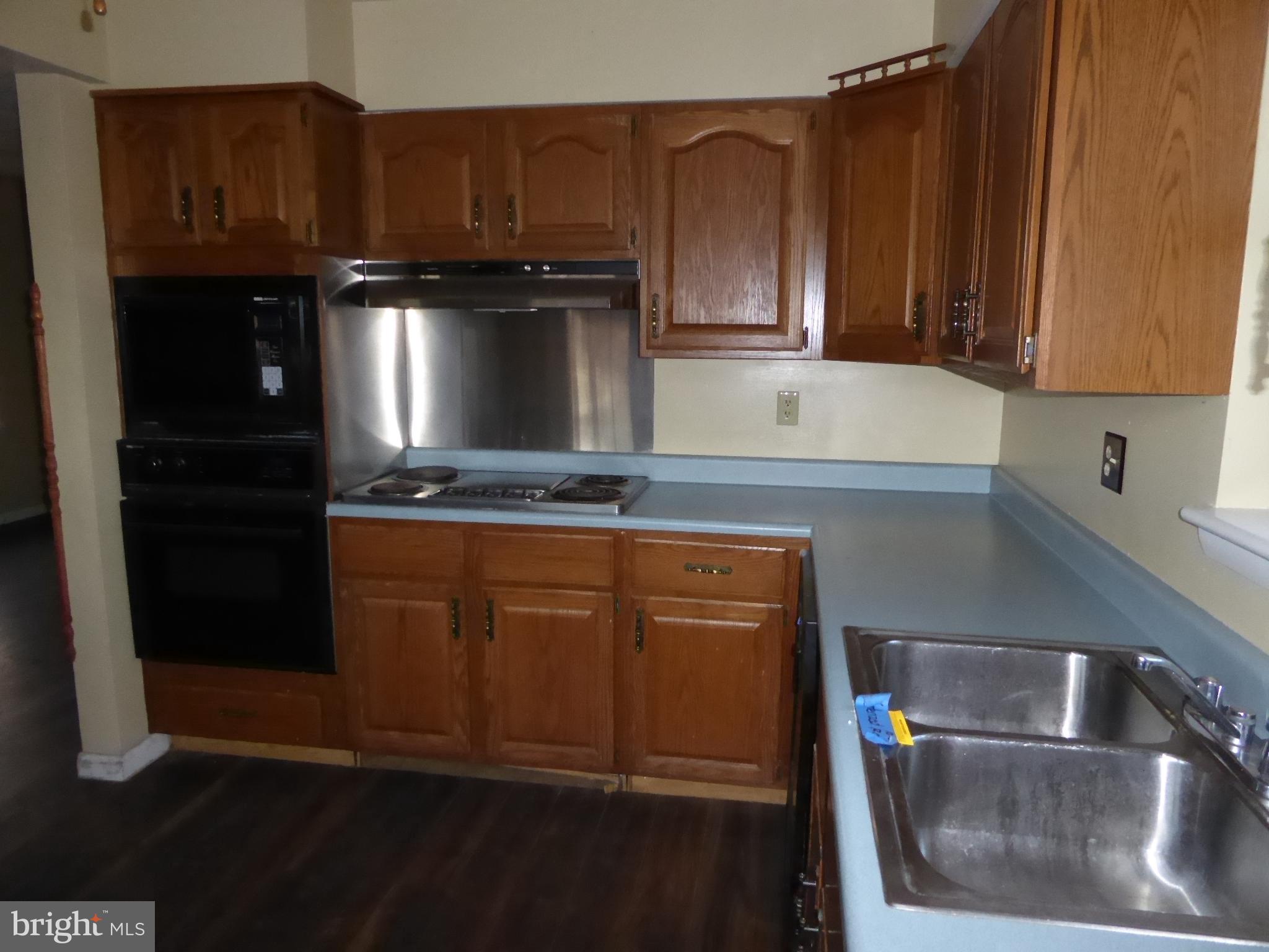 HAWTHORN HEIGHTS - Residential