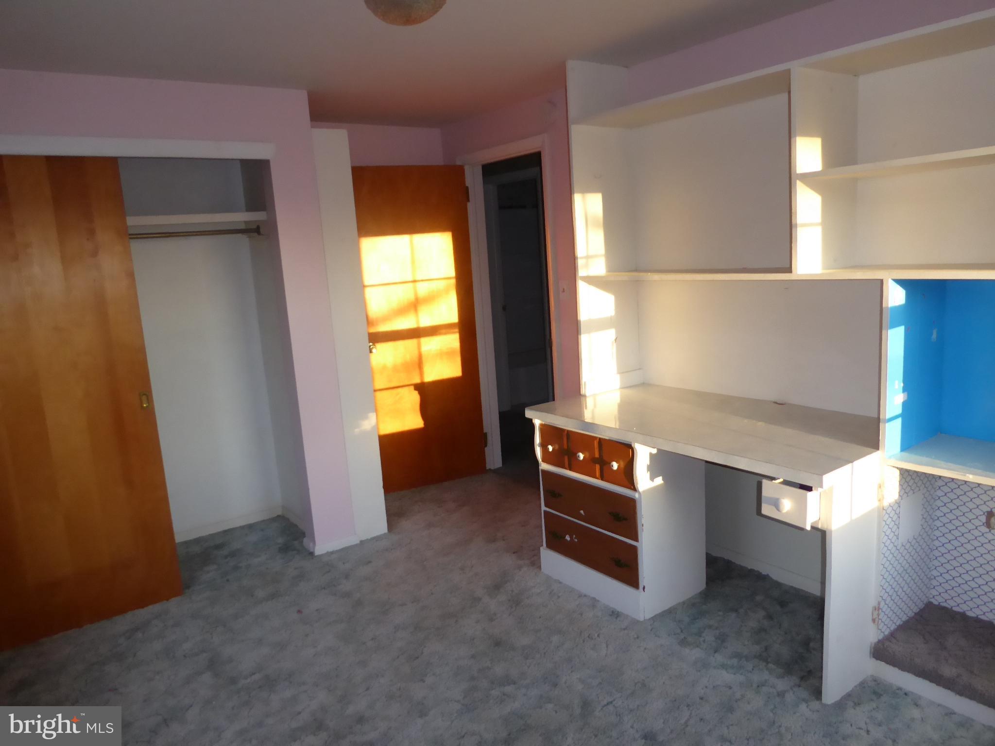 HAWTHORN HEIGHTS - Residential