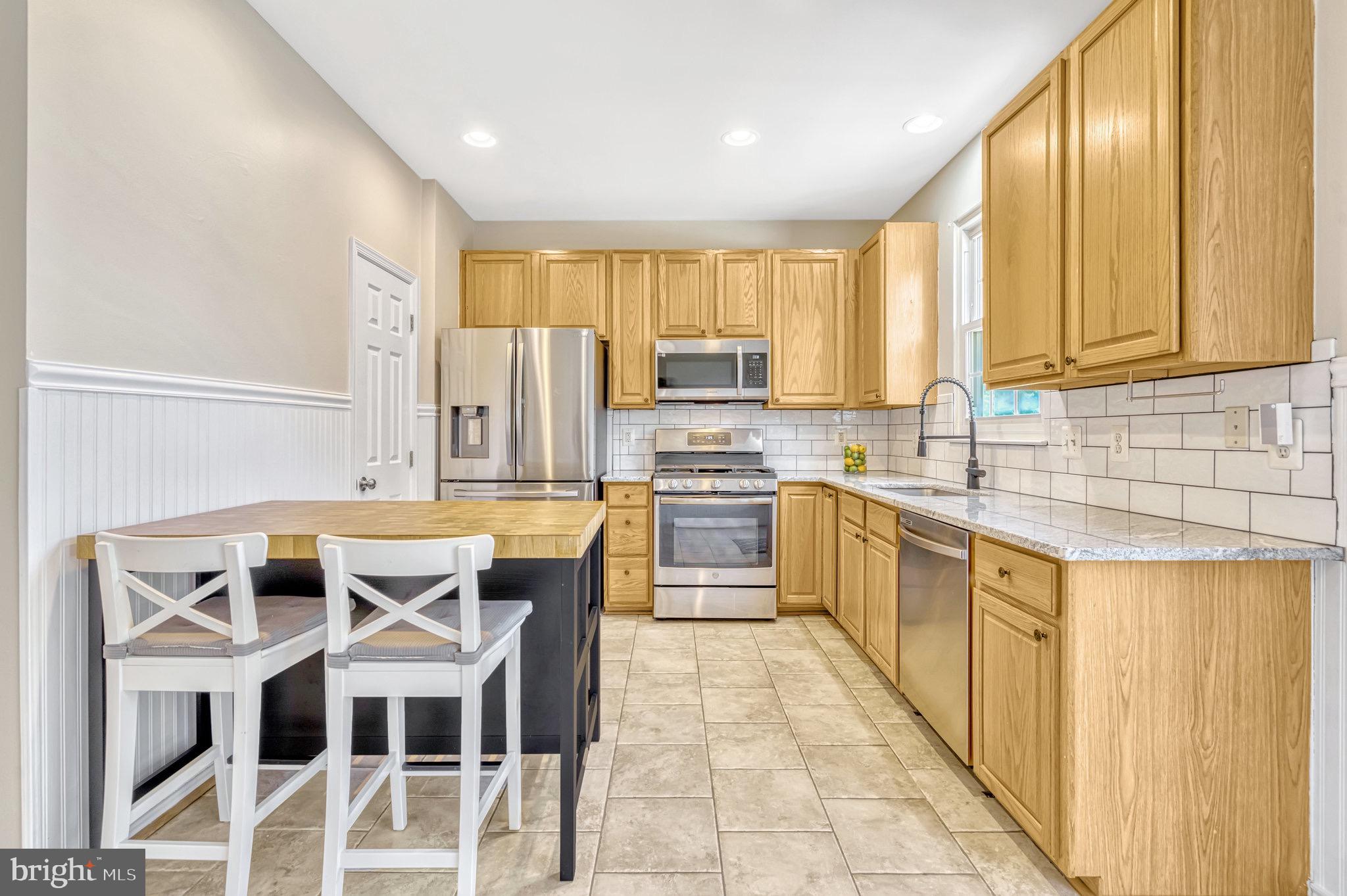 THE VILLAGES AT SAYBROOKE - Residential