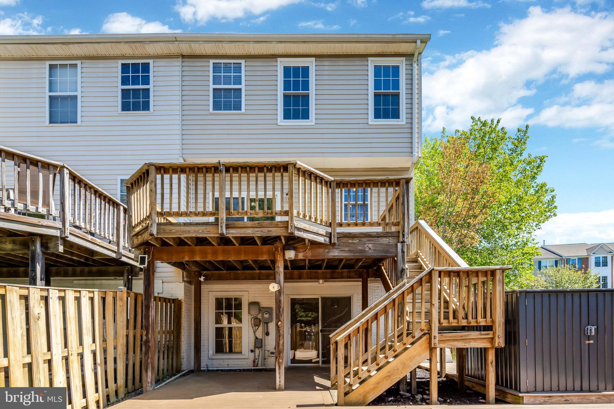 THE VILLAGES AT SAYBROOKE - Residential