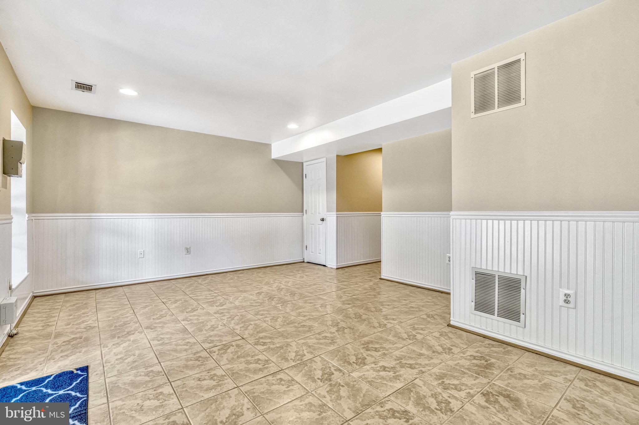 THE VILLAGES AT SAYBROOKE - Residential