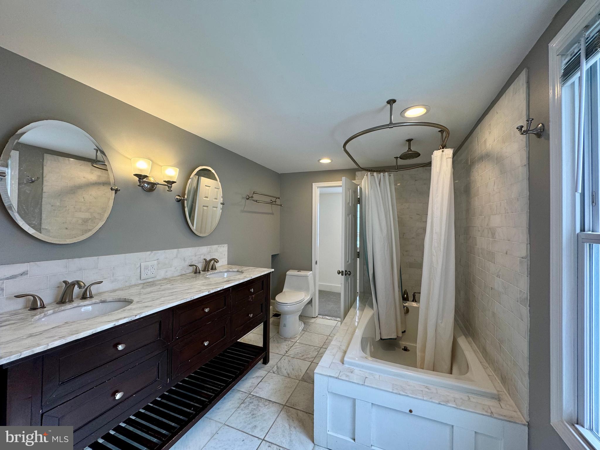 SOUTH BALTIMORE - Residential Lease