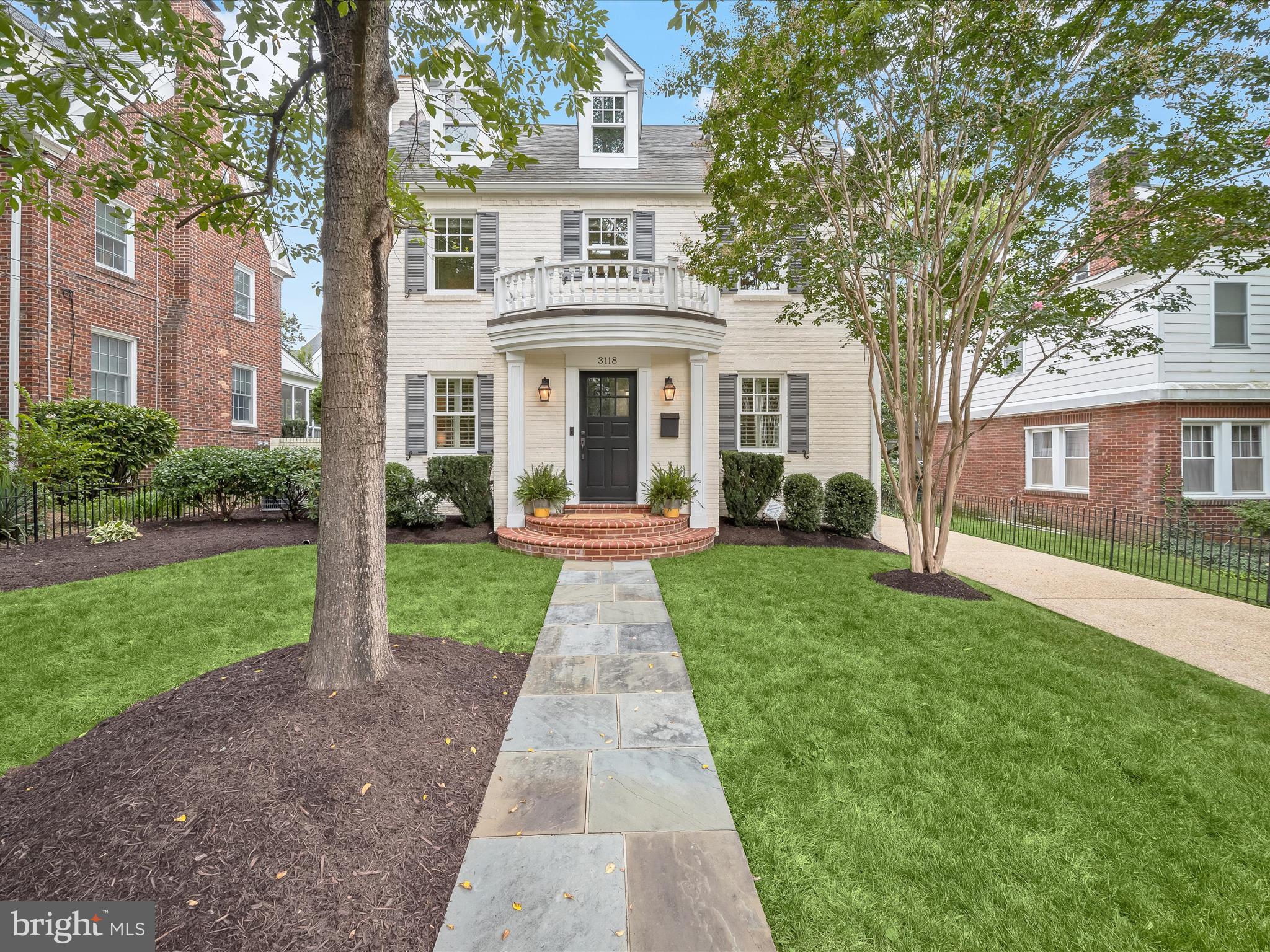 3118 17TH STREET N