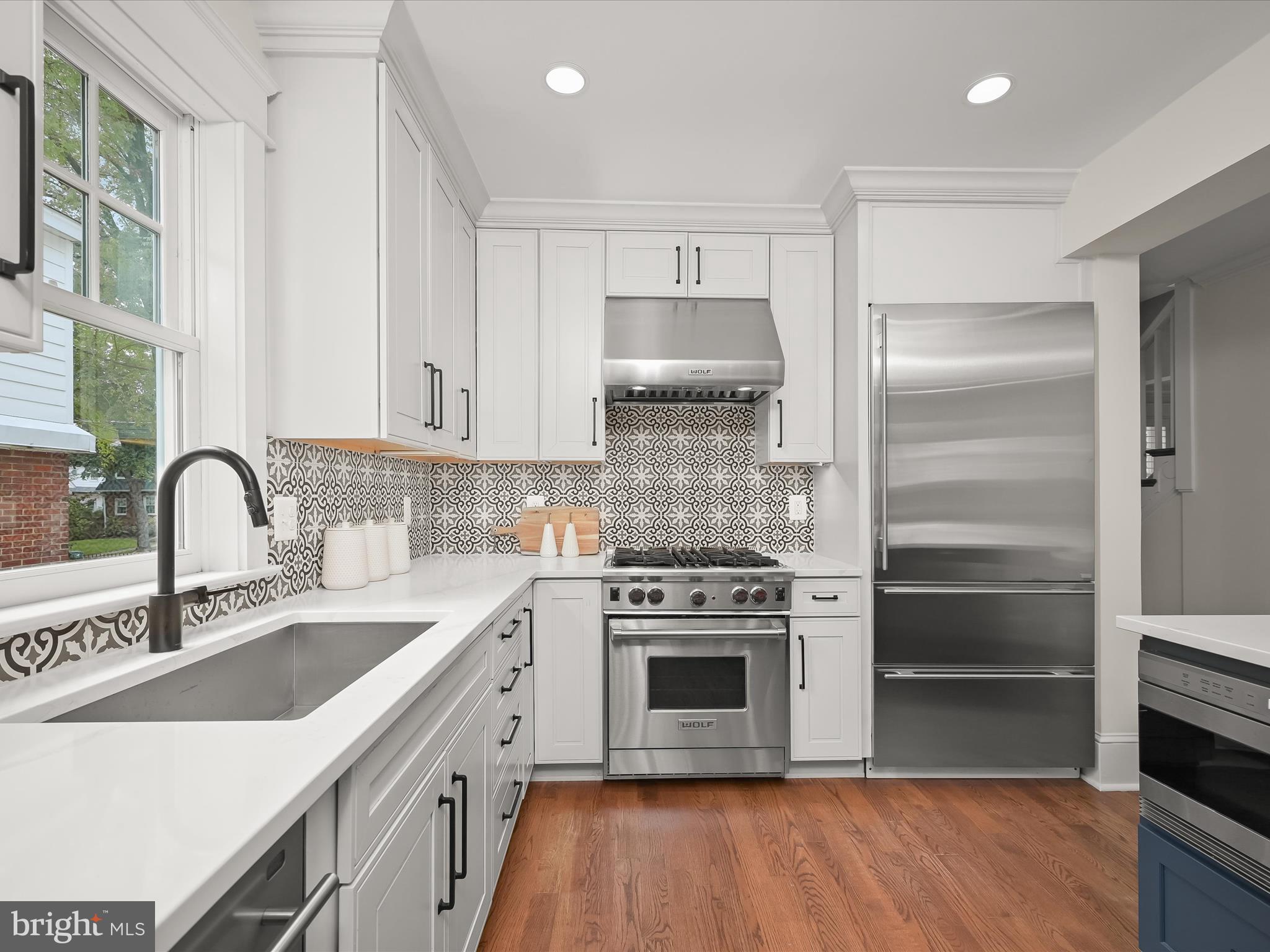 LYON VILLAGE - Residential