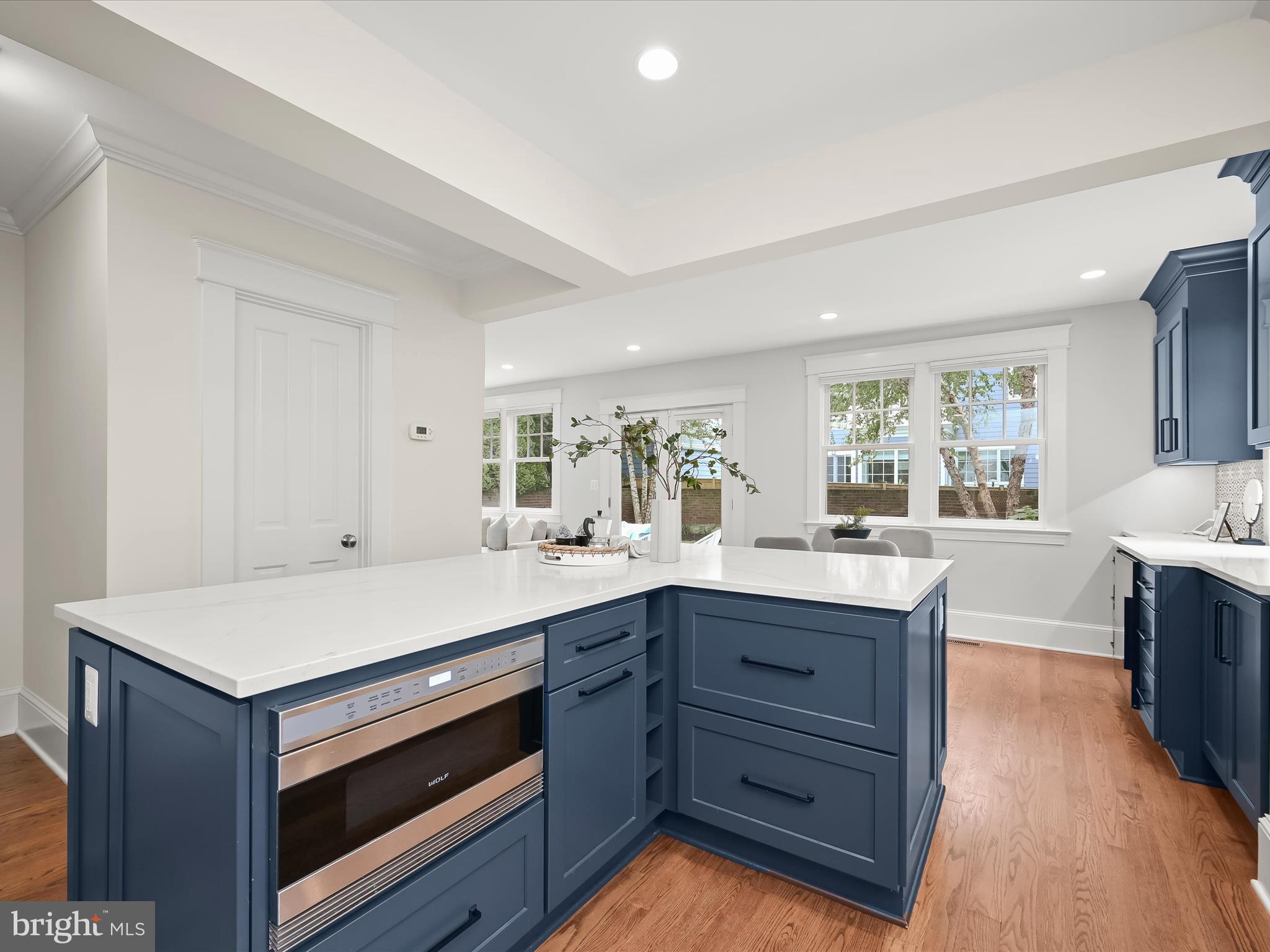 LYON VILLAGE - Residential