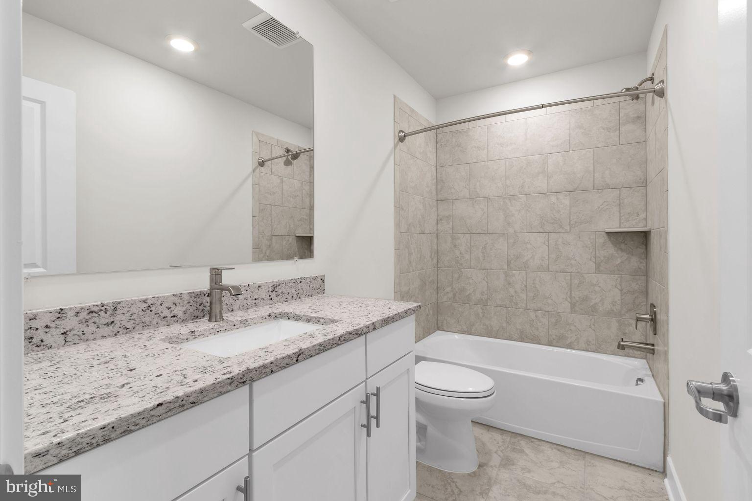 PATAPSCO GLEN - Residential Lease