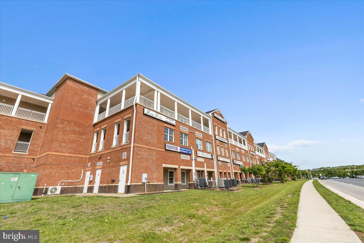 OLD DOMINION SQUARE CONDOMINIUMS - Commercial Sale