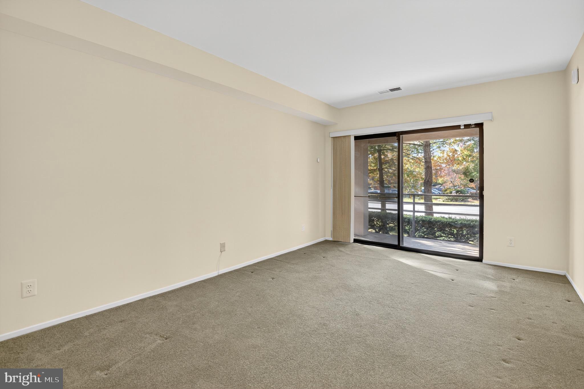 MIRAMONT VILLAS - Residential