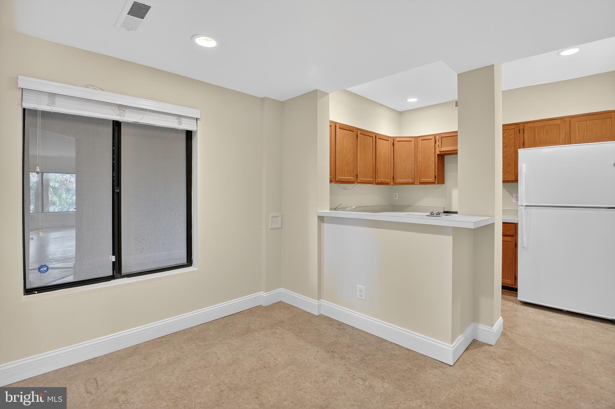 MIRAMONT VILLAS - Residential