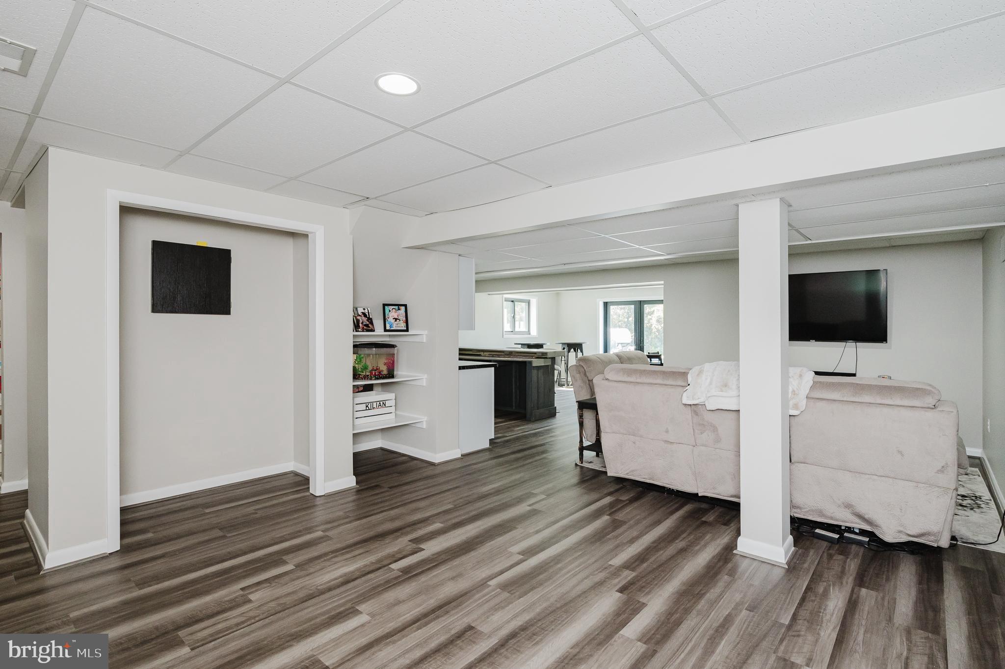 ROOP ROAD ESTATES - Residential