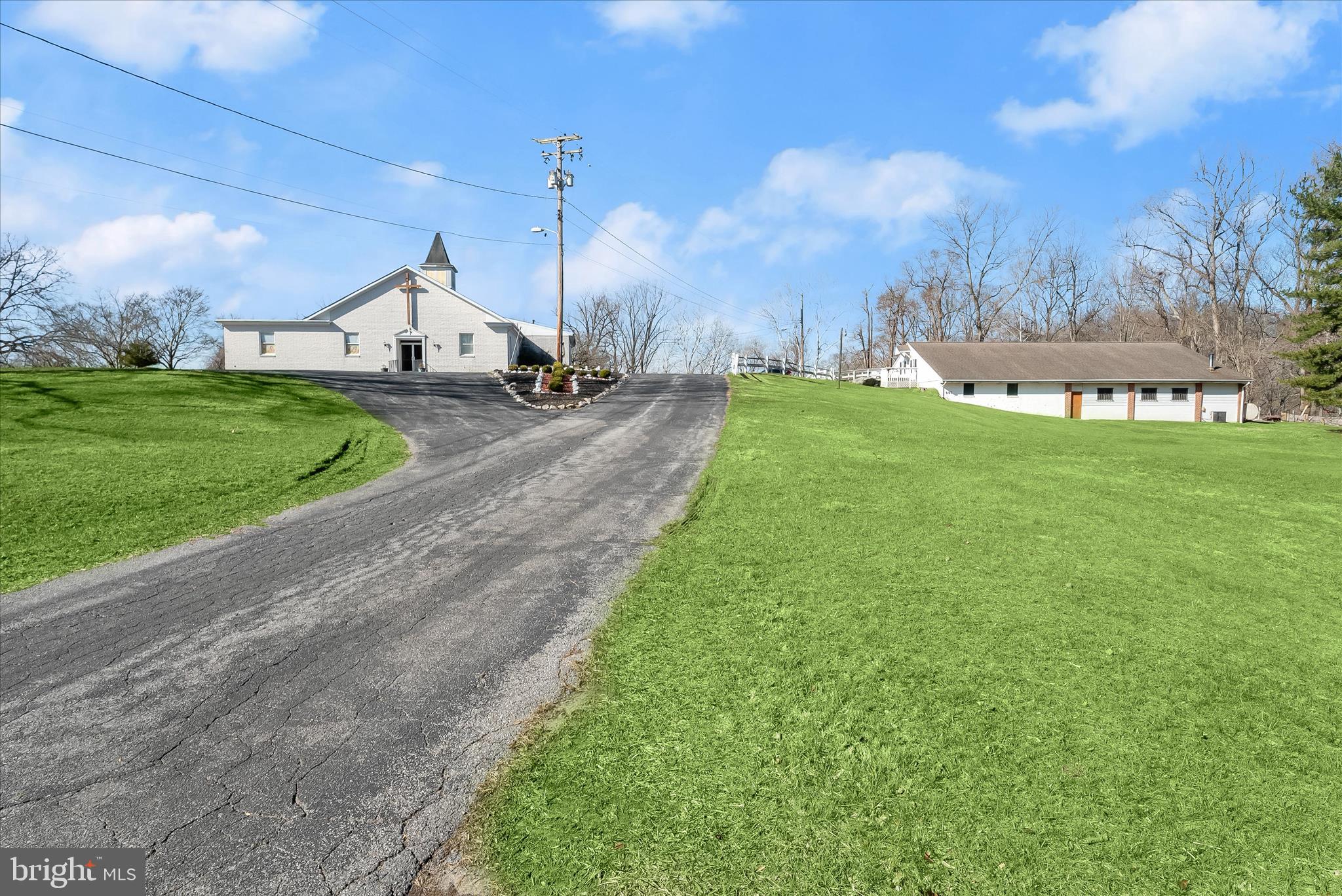 2800 WESTCHESTER AVENUE