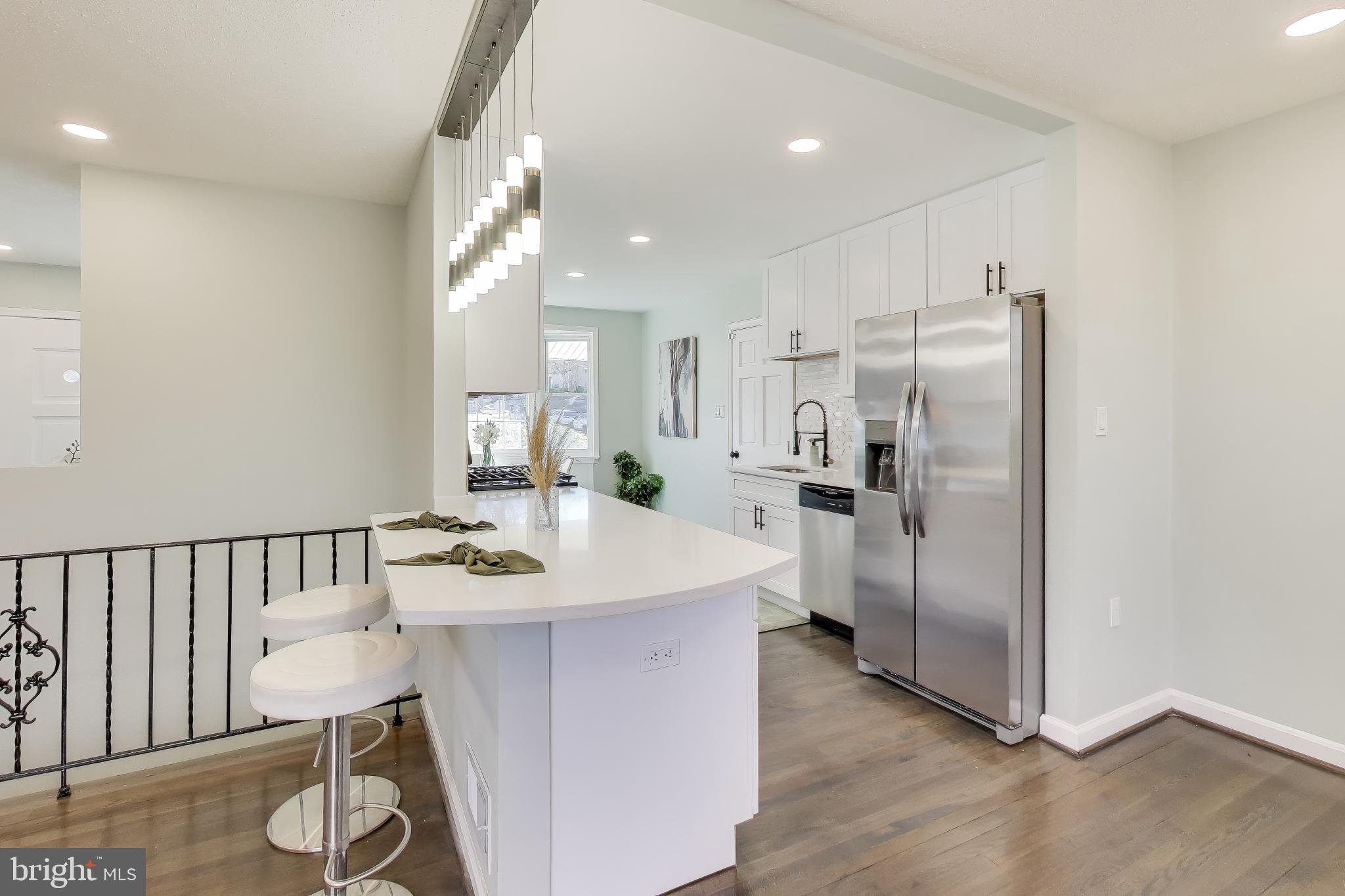 WILLIAMSBURG ESTATES - Residential