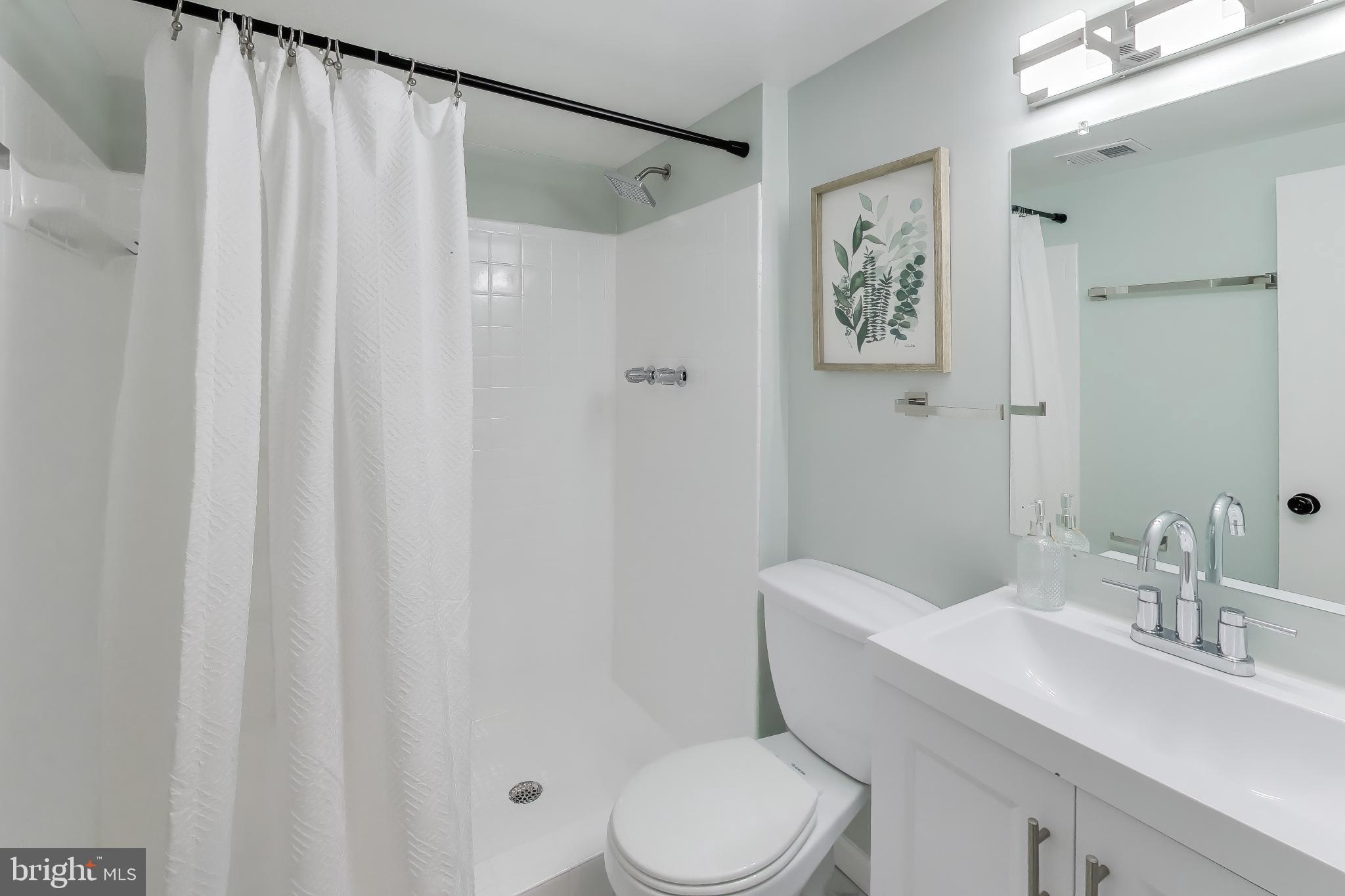 WILLIAMSBURG ESTATES - Residential