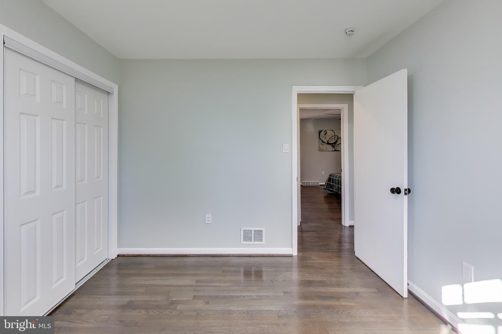 WILLIAMSBURG ESTATES - Residential