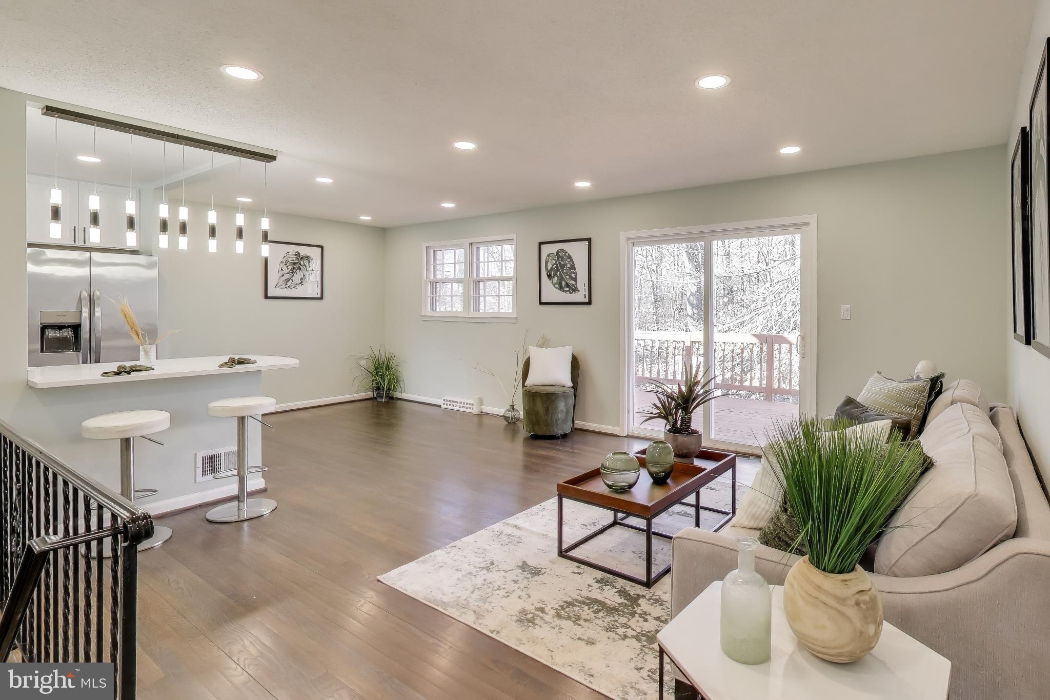 9808 WILLIAMSBURG DRIVE