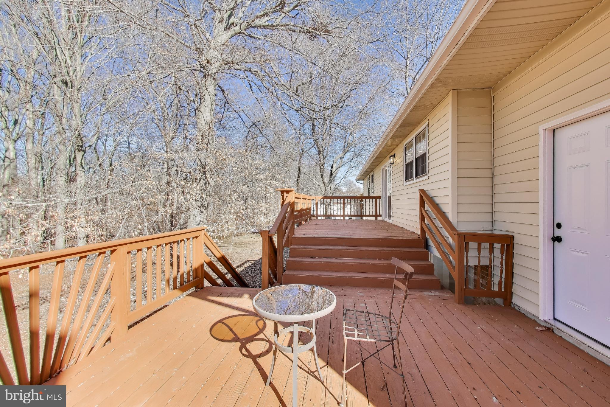 WILLIAMSBURG ESTATES - Residential