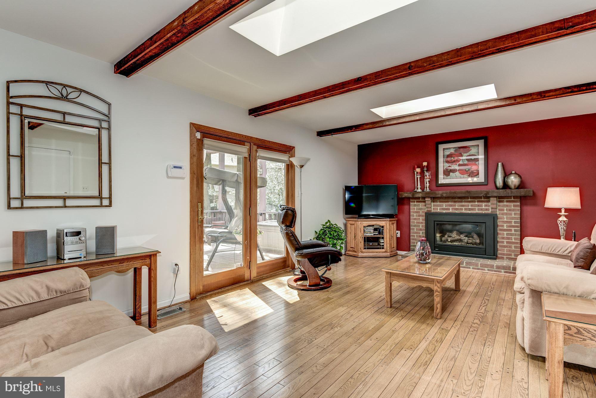 GEORGE MASON FOREST - Residential