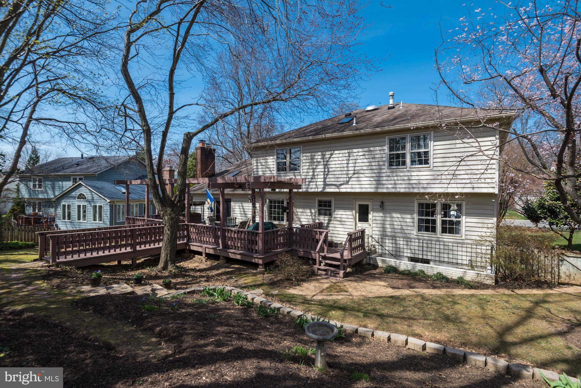 GEORGE MASON FOREST - Residential