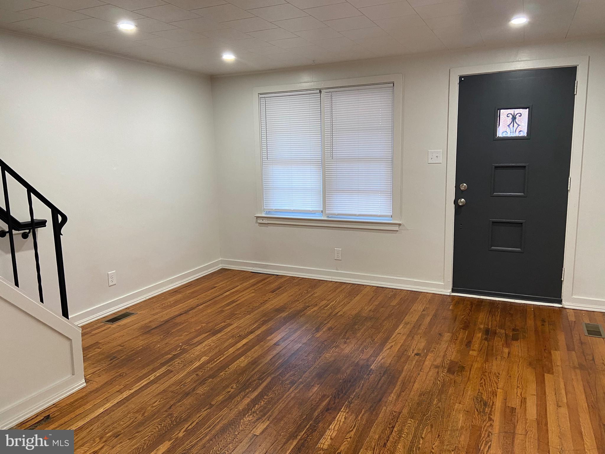 SOWE NEIGHBORHOOD / CABBAGE HILL - Residential Lease