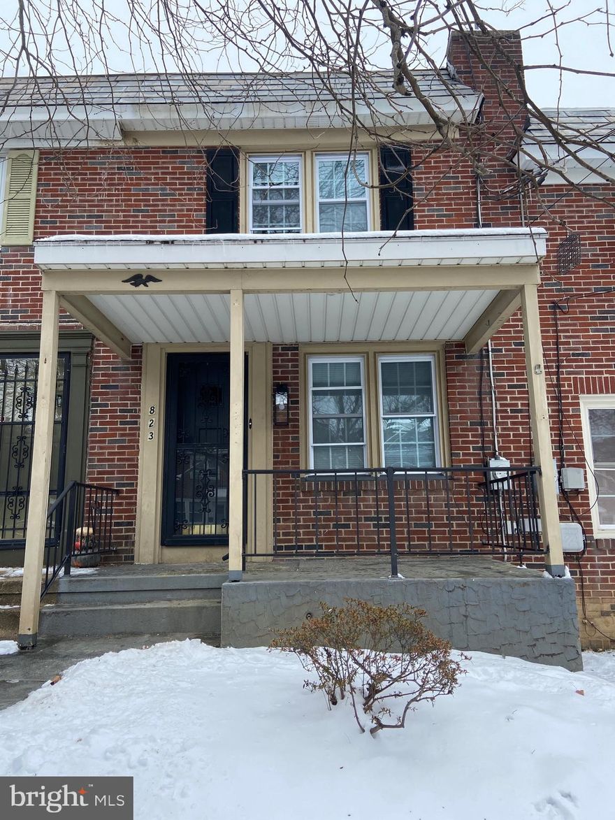2 bedrooms, 1 bathroom, 2 story home for rent.  Newly renovated including new paint, kitchen floor, and refrigerator.  Gas heat.  Central A/C.   Rent is $1,400 per month.  Tenant pays all utilities: gas, electric, water, sewer, trash, cable, etc.  NO smoking.  NO pets.  

$30 nonrefundable application fee required per applicant and if selected $40 admin fee.  615 Min. Credit Score and minimum combined net monthly income of $4,200.