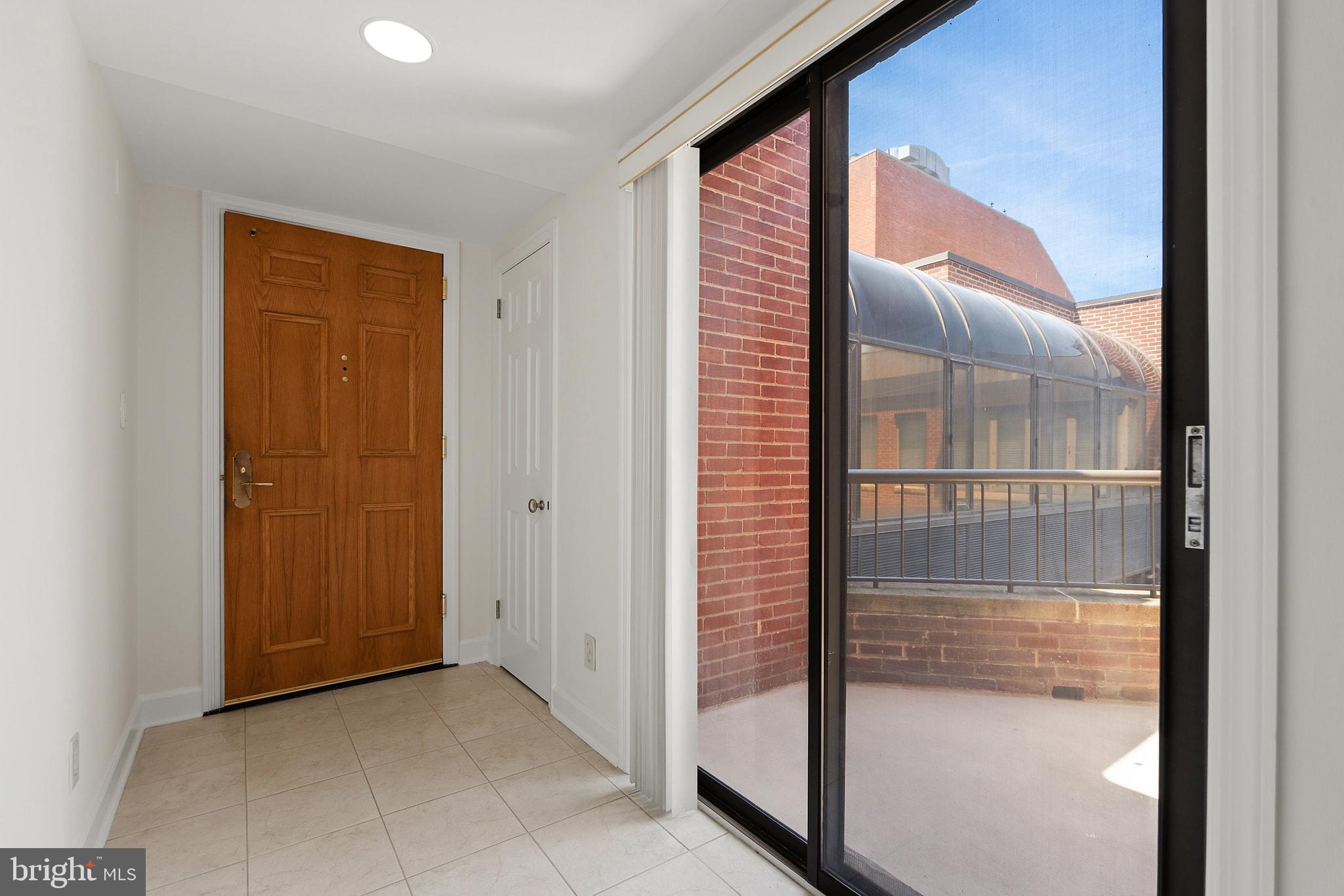 1080 WISCONSIN AVENUE NW 3019